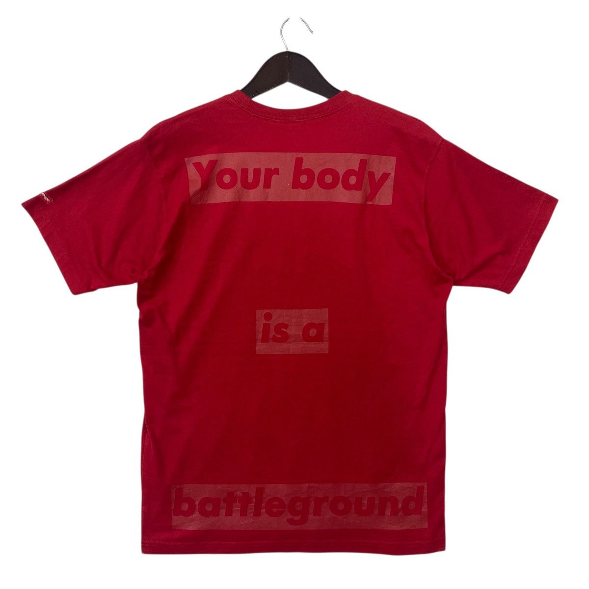 Barbara Kruger 💥BARBARA KRUGER your body is a battleground tee shirt Size US L / EU 52-54 / 3 - 2 Thumbnail