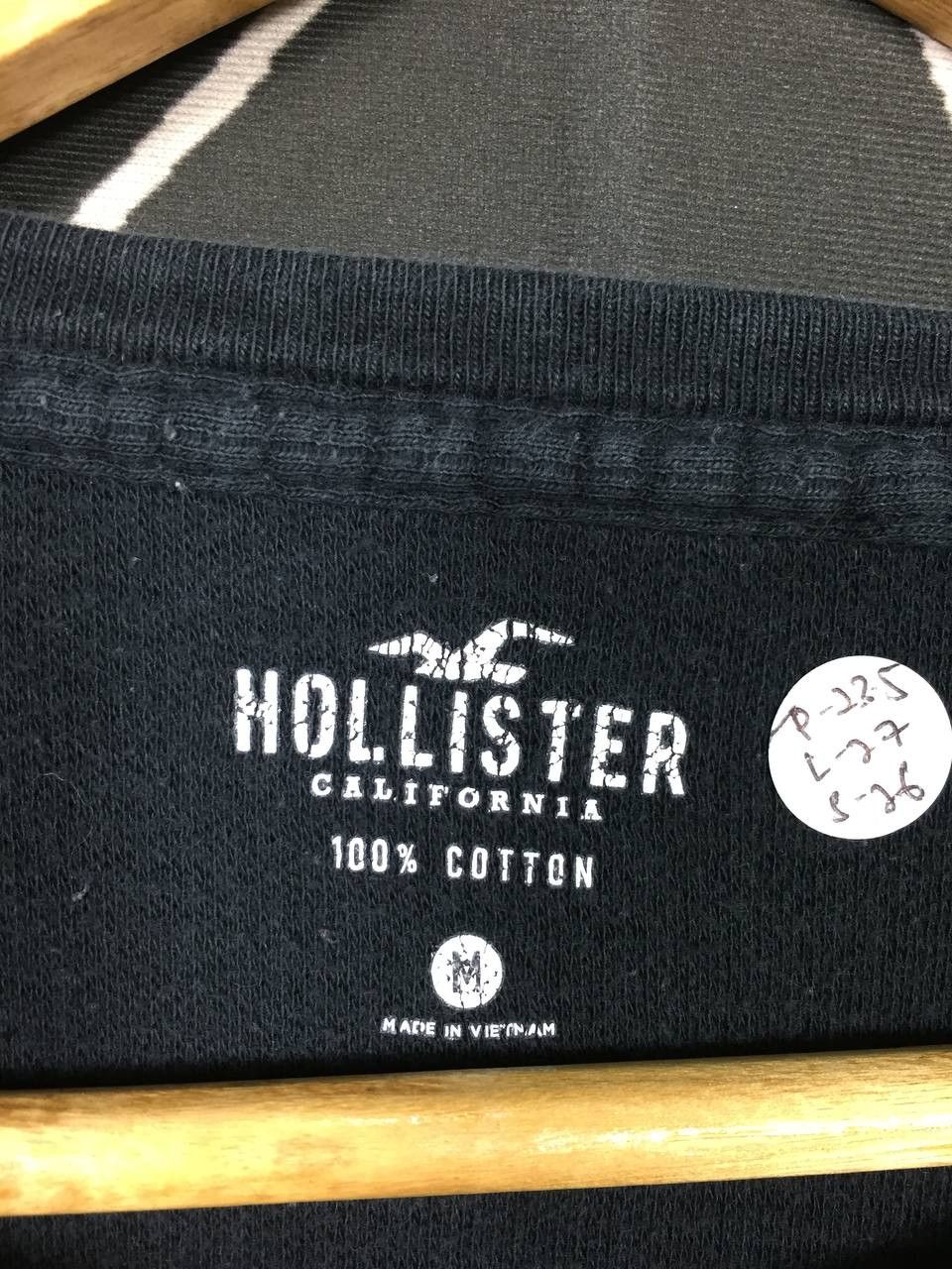 Hollister Hollister California Small Logo Waffle Knit Long Sleeve Tee Size US M / EU 48-50 / 2 - 7 Thumbnail