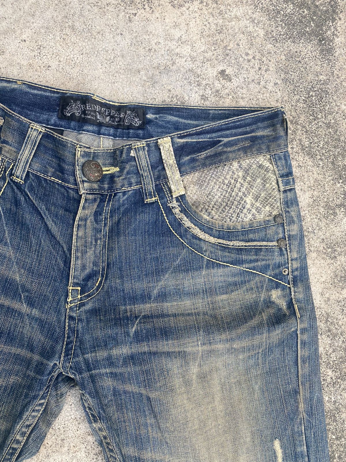 If Six Was Nine × Japanese Brand Flare Jeans Red Pepper Clawmark Snake Skin Size US 34 / EU 50 - 9 Thumbnail