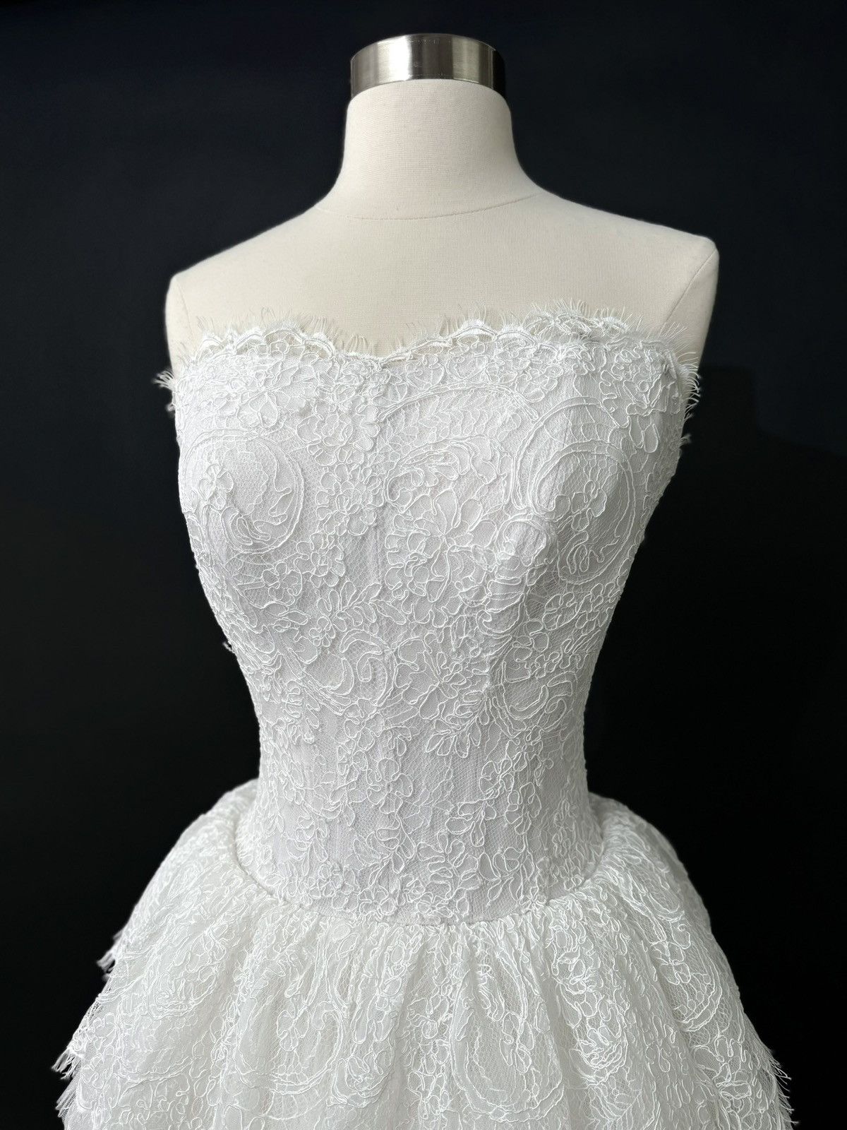 Other Preloved US 2-8 Custom Anna Augusta Bridal Gown Size M / US 6-8 / IT 42-44 - 5 Thumbnail