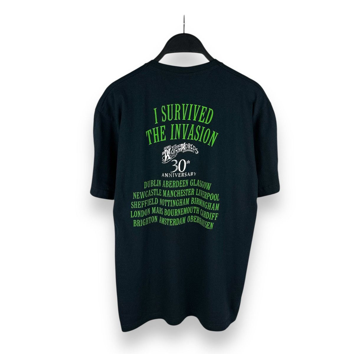 Band Tees Vintage The War Of The World 30TH Anniversary T-Shirt Size US S / EU 44-46 / 1 - 8 Thumbnail