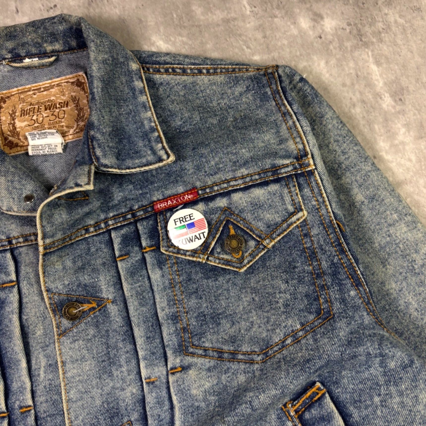 Denime VINTAGE Braxton Jacket 3-in-1 Denim L Blue 90s Mens Jacket Coats Casual Short Embroidered Pockets Logo Button Down Collared Vintage Size US L / EU 52-54 / 3 - 6 Thumbnail