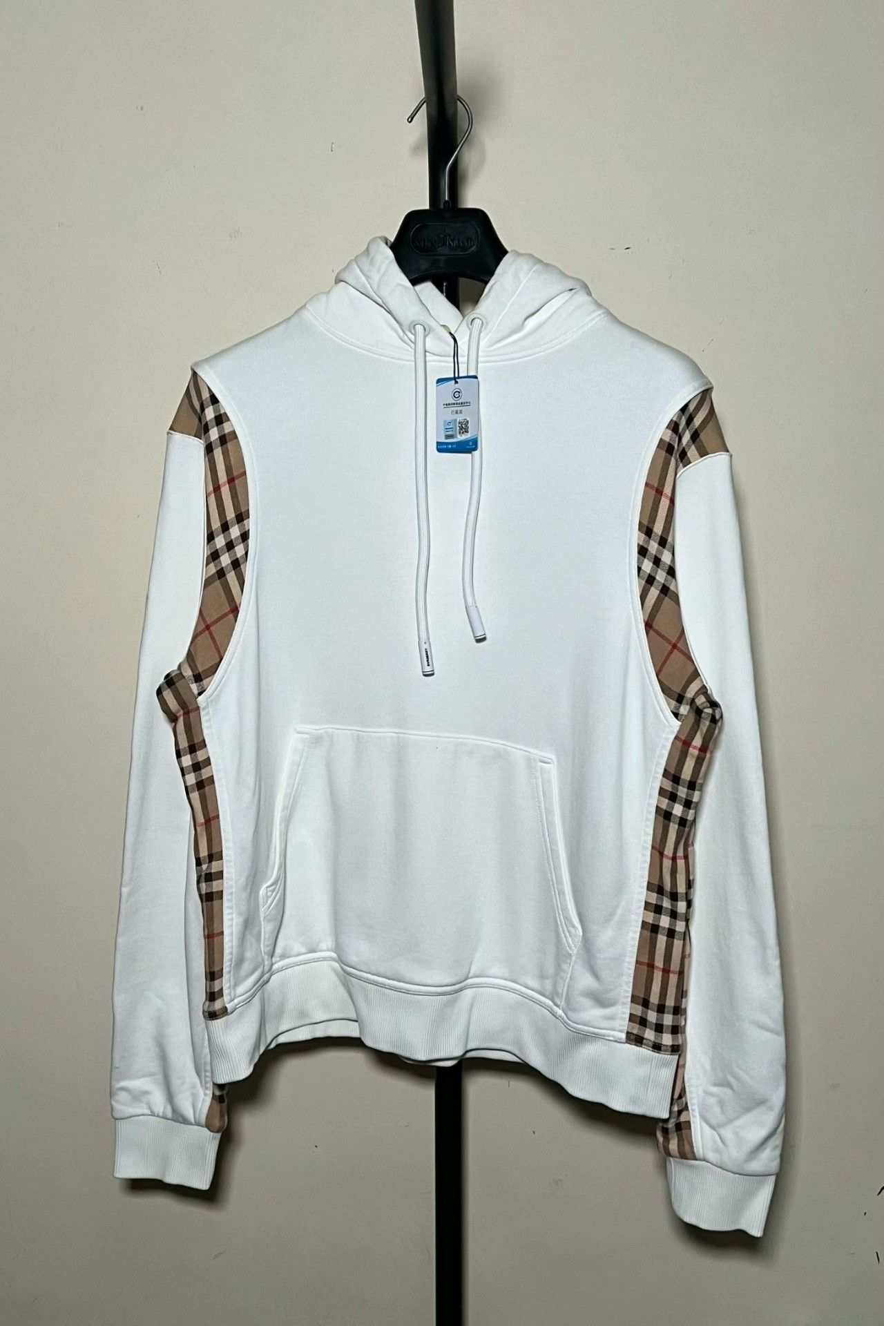 burberry vintage white checkered hoodie