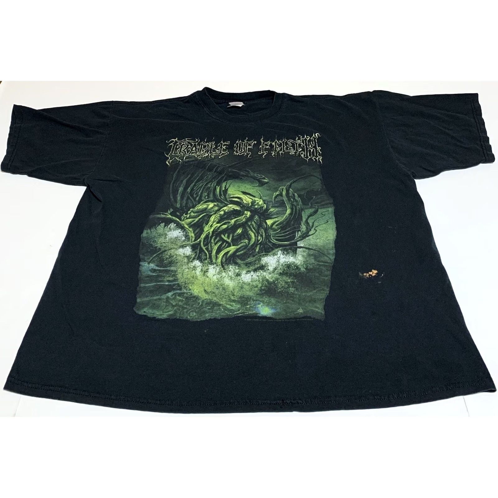 Gildan Cradle of Filth Mother of Abominations T Shirt 2 Sided XXL Distressed Black Short Sleeve Crew Neck Men 2XL Graphic Tee Music Vintage 2000s Size US XXL / EU 58 / 5 - 2 Thumbnail