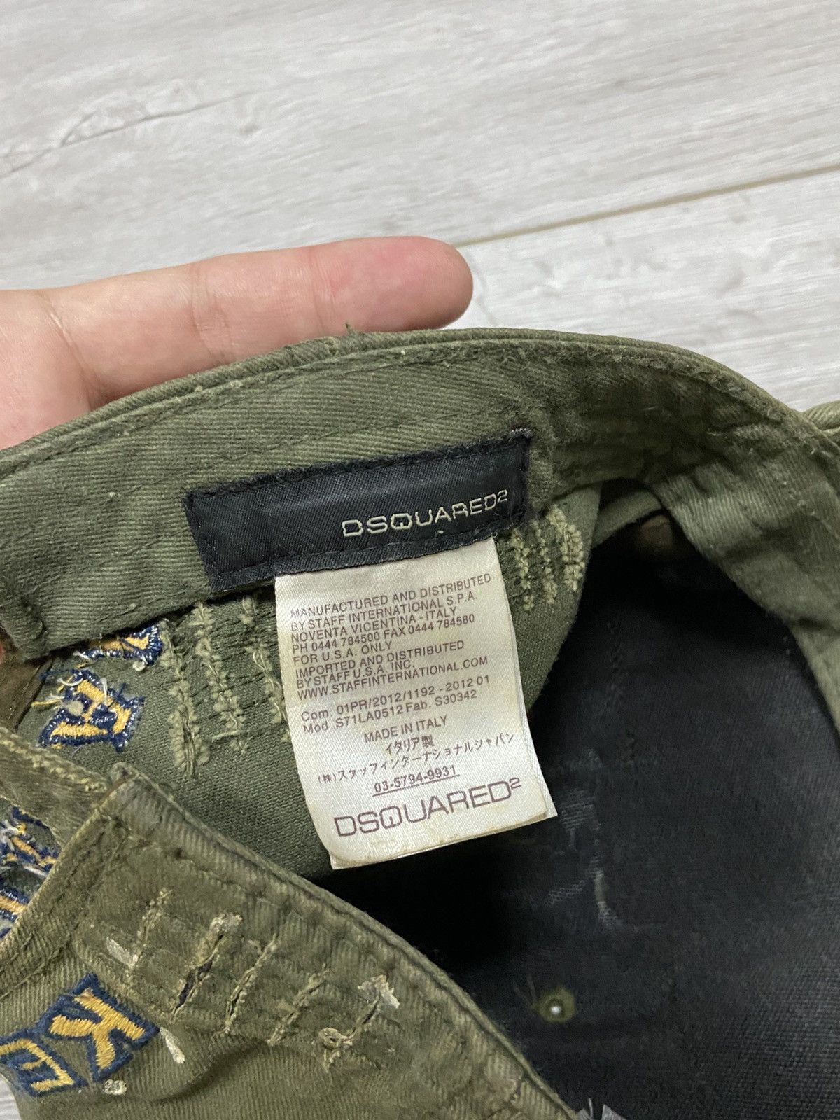 Dsquared2 × Vintage Dsquared2 Canada 🍁 Keep it real painted Italy cap Size ONE SIZE - 6 Thumbnail