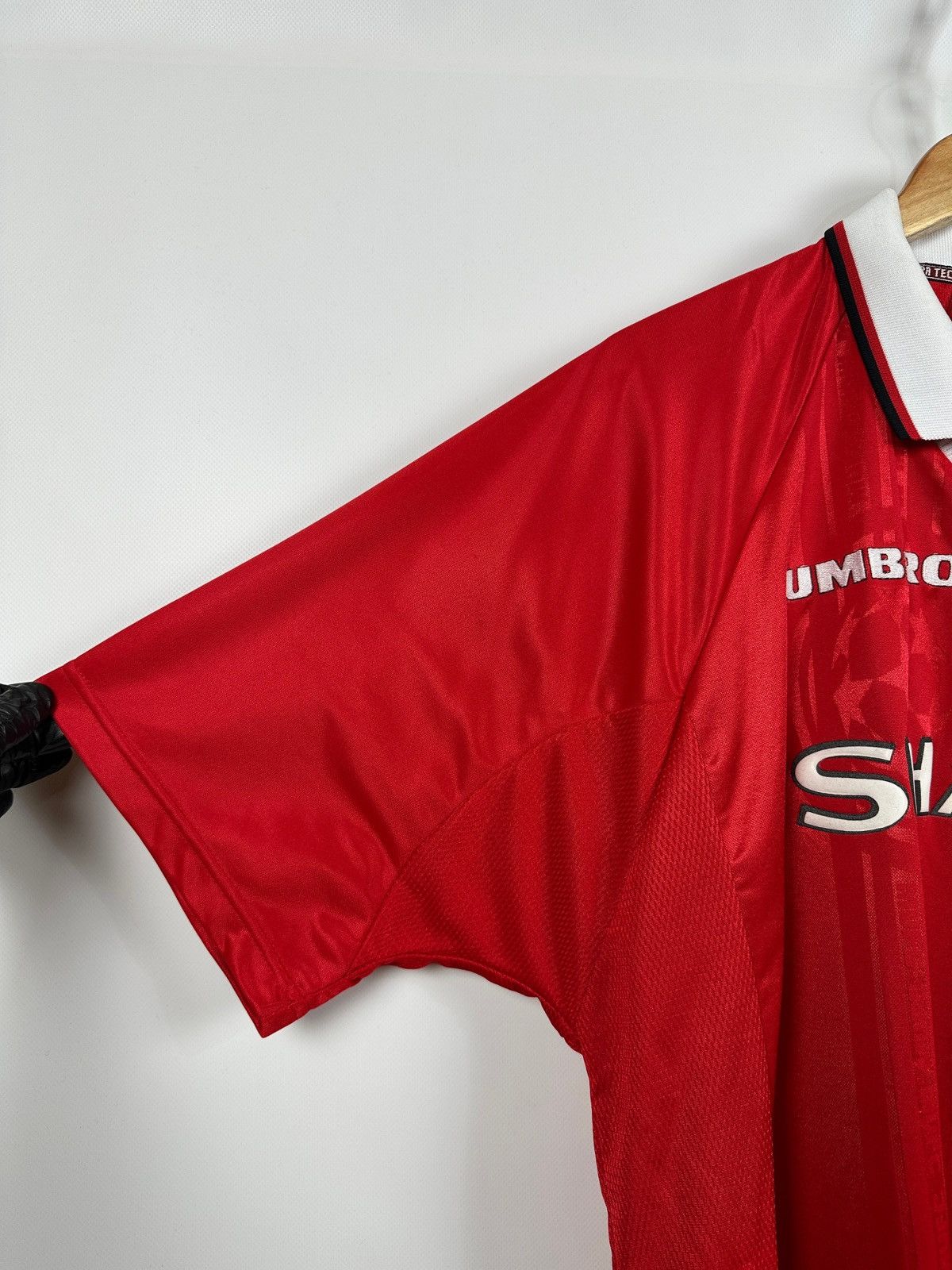 Umbro Vintage 1997-2000 Umbro Manchester United Rare Soccer Jersey Size US XXL / EU 58 / 5 - 6 Thumbnail