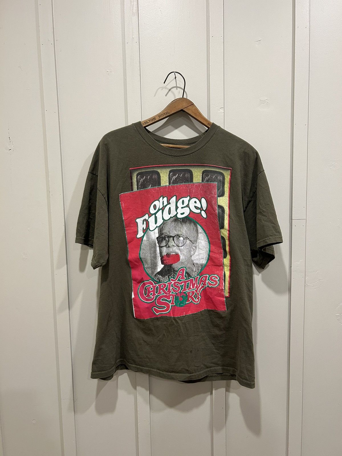 Vintage Extremely Rare Vintage A Christmas Story “Oh Fudge” Shirt Size US XL / EU 56 / 4 - 1 Thumbnail