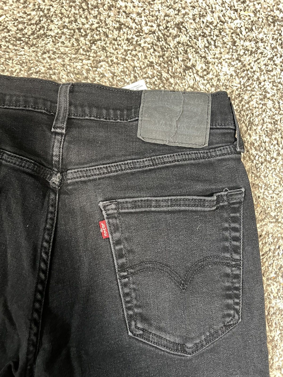 Levi's Men’s Levi’s Straight Leg Jeans in size 32x32 Size US 32 / EU 48 - 4 Thumbnail