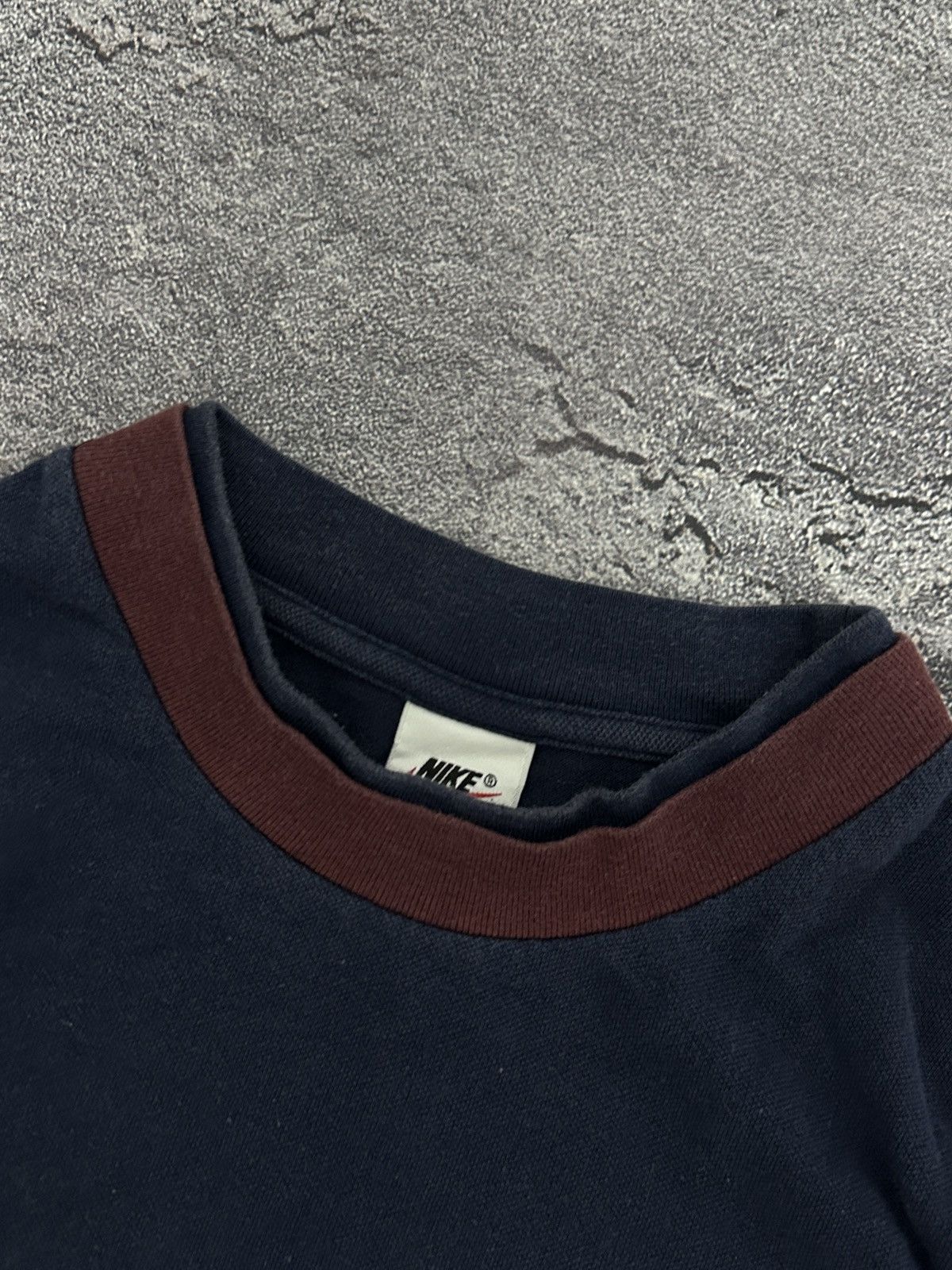 Nike × Vintage Vintage 90s NIke Embroidered Big Swoosh T-Shirt M Size Size US M / EU 48-50 / 2 - 7 Thumbnail