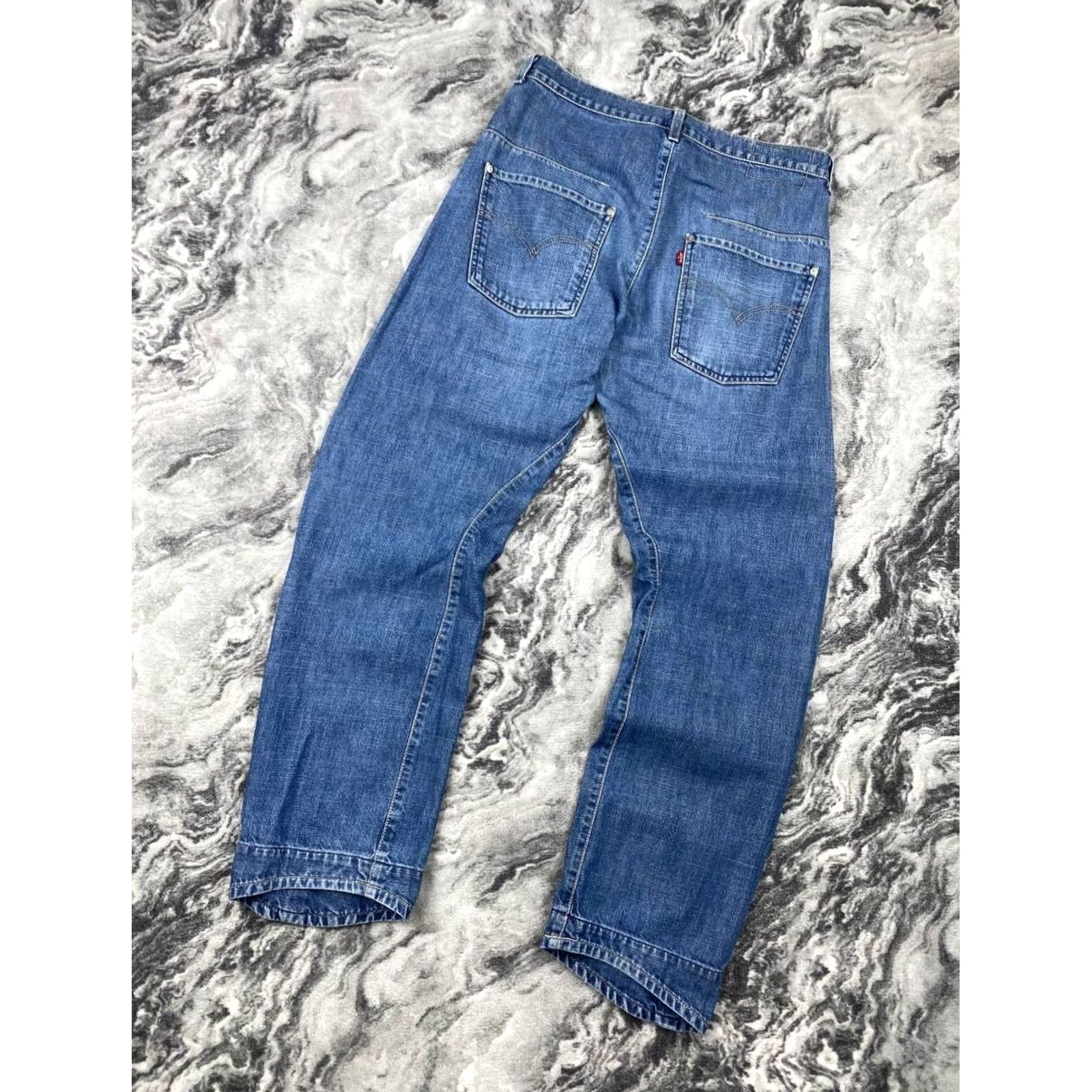 Levi's VINTAGE Levi’s Denim Engineered Jeans Japan Y2K Men 32x32 Blue Size US 32 / EU 48 - 2 Thumbnail