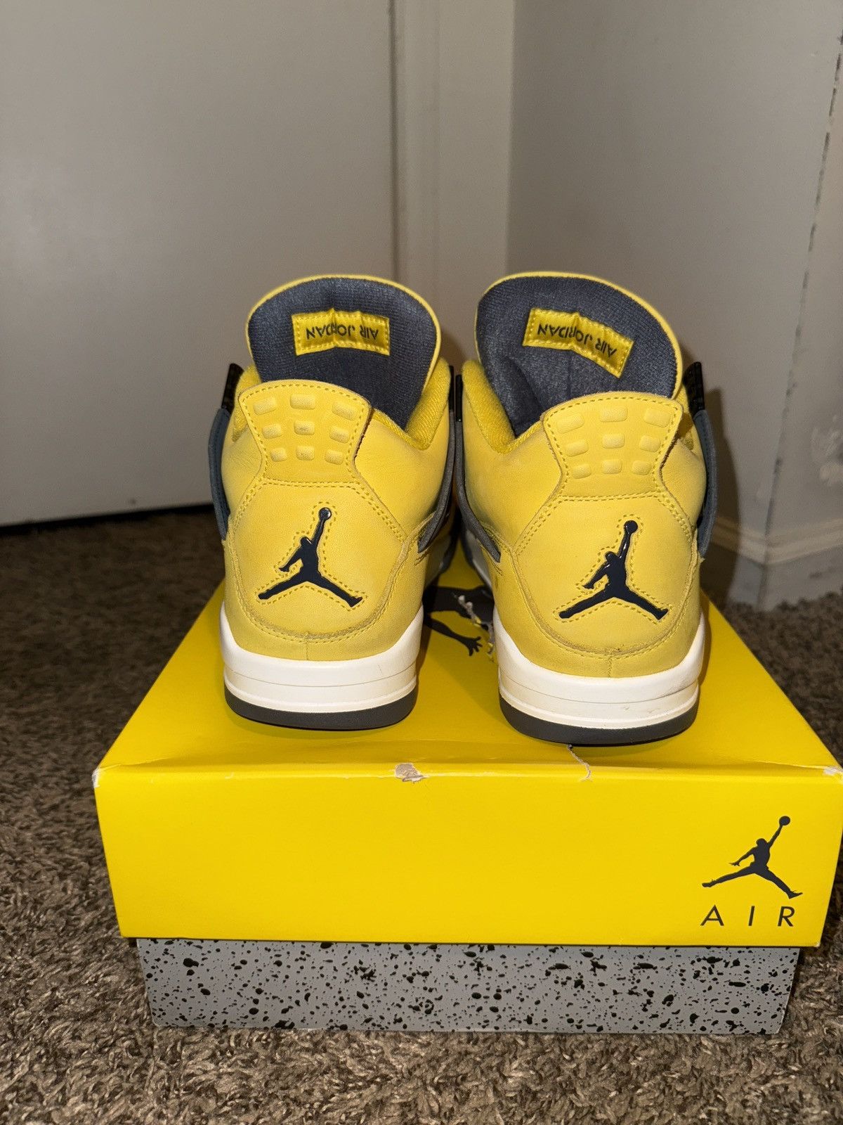 Jordan Brand Air Jordan 4 Retro “Lightning” 2021 Size US 9.5 / EU 42-43 - 3 Thumbnail
