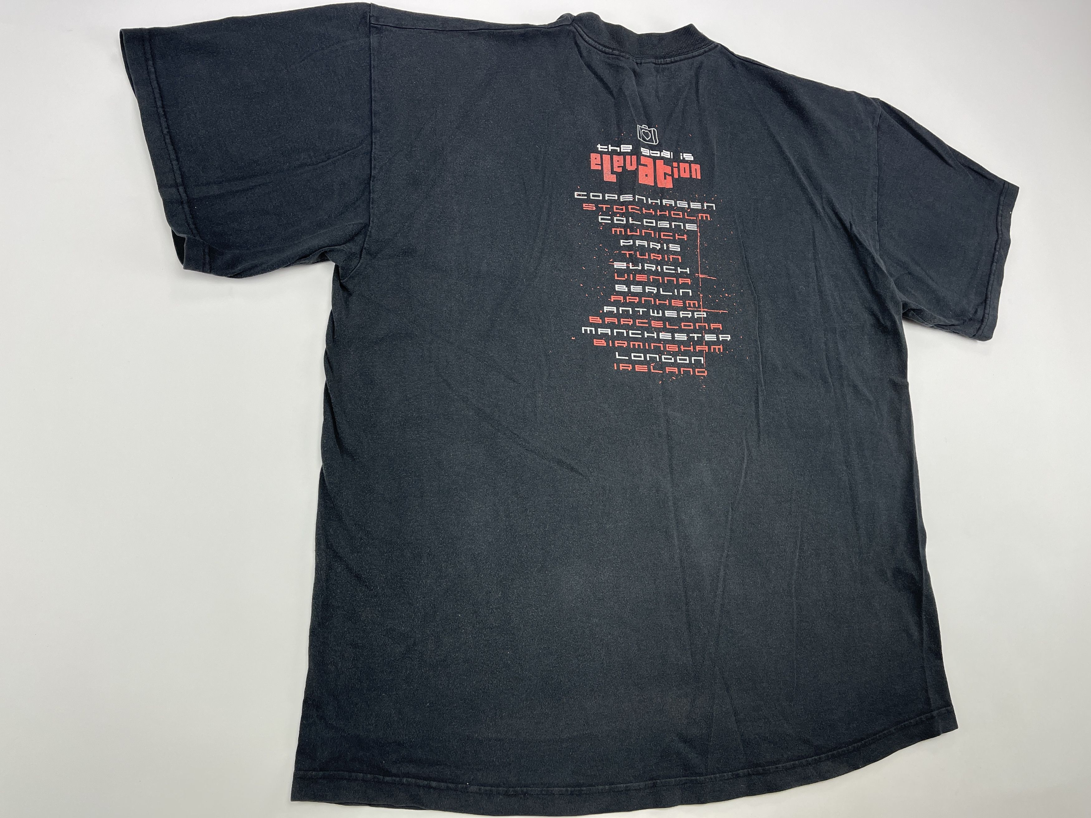 Band Tees Vintage U2 The Goal Is Elevation t-shirt, 2001, 90s Rock XL Size US XL / EU 56 / 4 - 9 Thumbnail