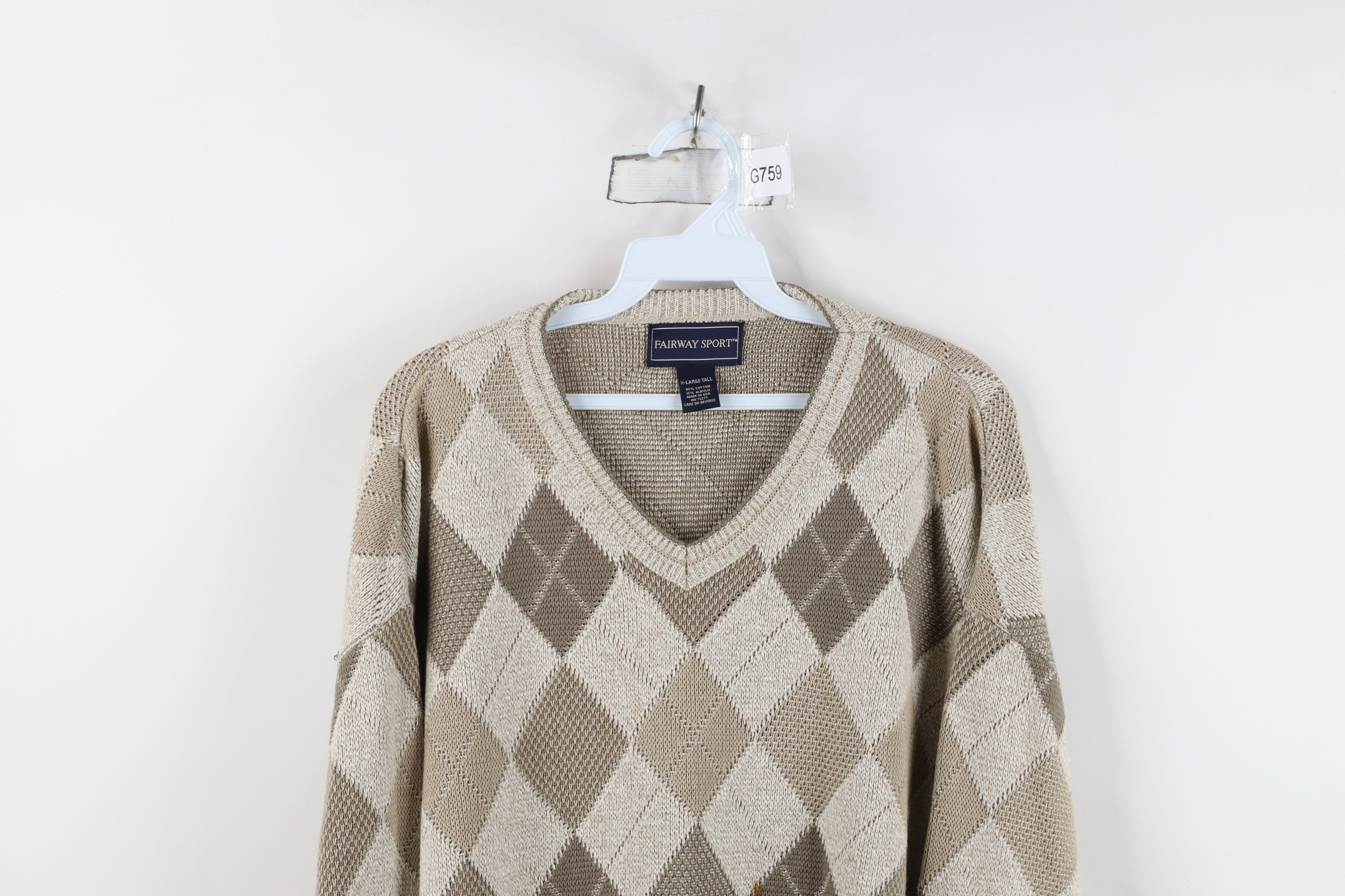Vintage Vintage 90s Streetwear Diamond Knit V-Neck Sweater USA Size US XL / EU 56 / 4 - 2 Thumbnail
