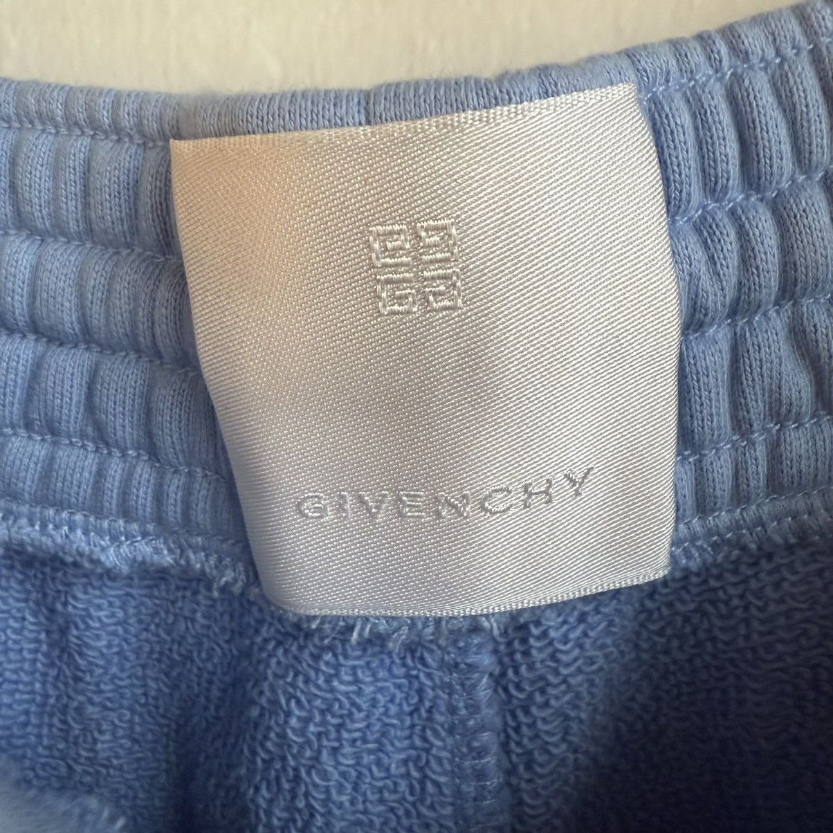 Givenchy Givenchy Light Blue Shorts Size US 36 / EU 52 - 4 Thumbnail