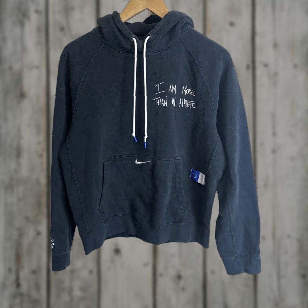 Nike LeBron James More Than An Athlete Hoodie Mens M