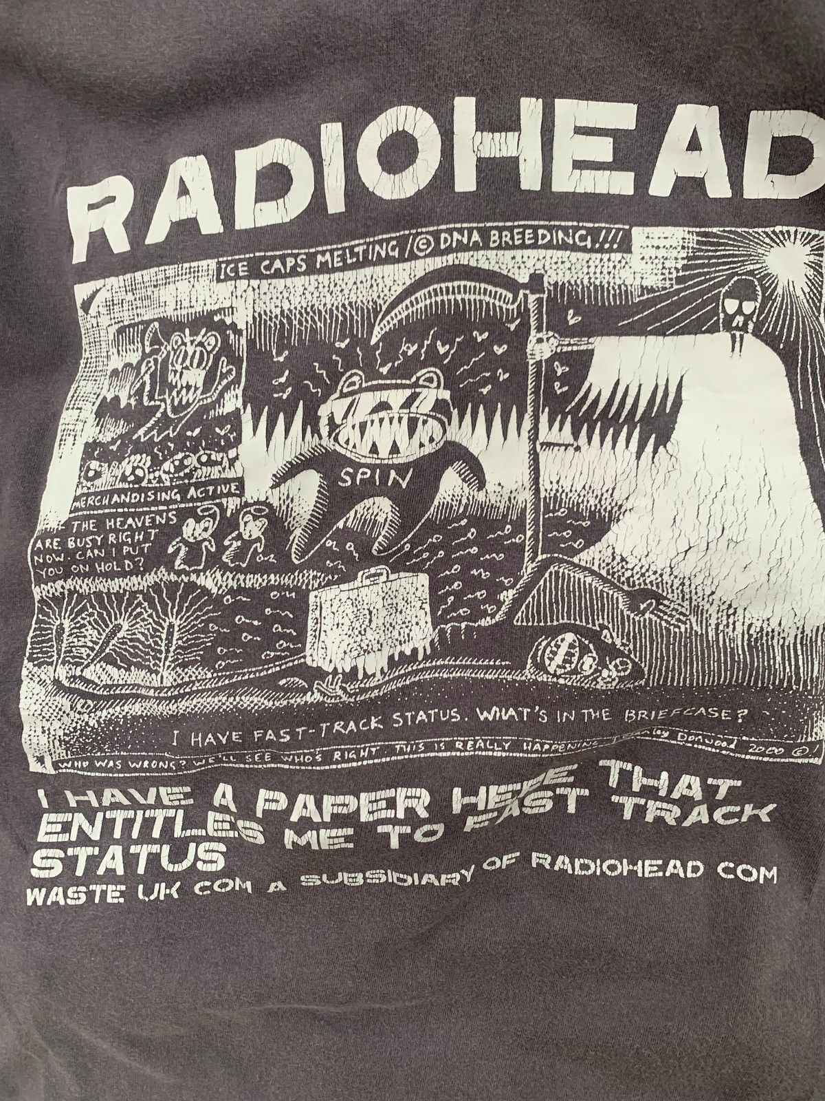 Band Tees Vintage Radiohead “Fast Track Status” T-Shirt – Rare Print Size US L / EU 52-54 / 3 - 4 Thumbnail