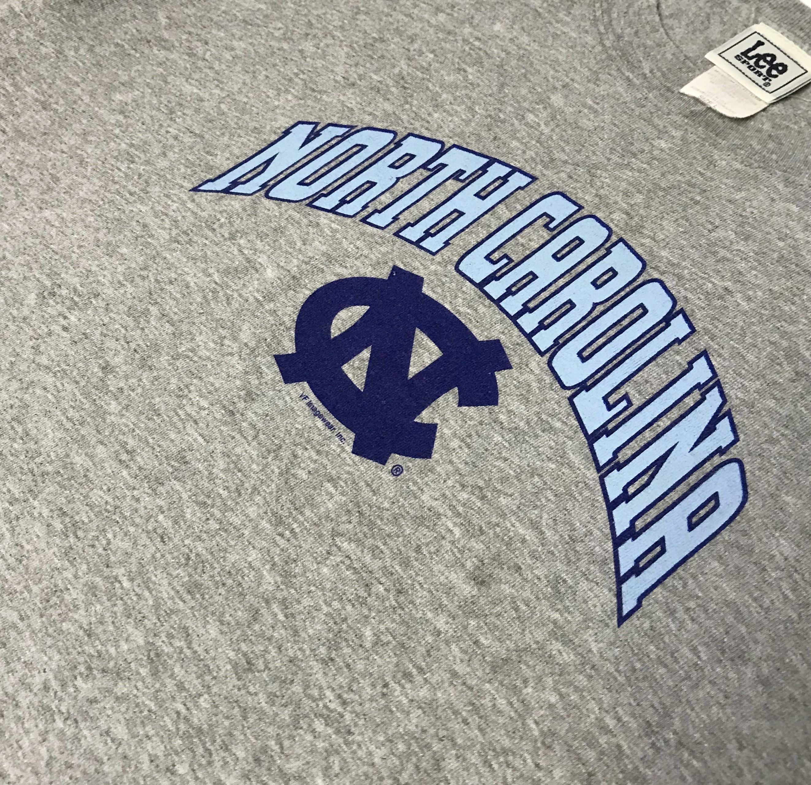 Lee LEE Sports Vintage University of North Carolina UNC T-Shirt Size US L / EU 52-54 / 3 - 3 Thumbnail
