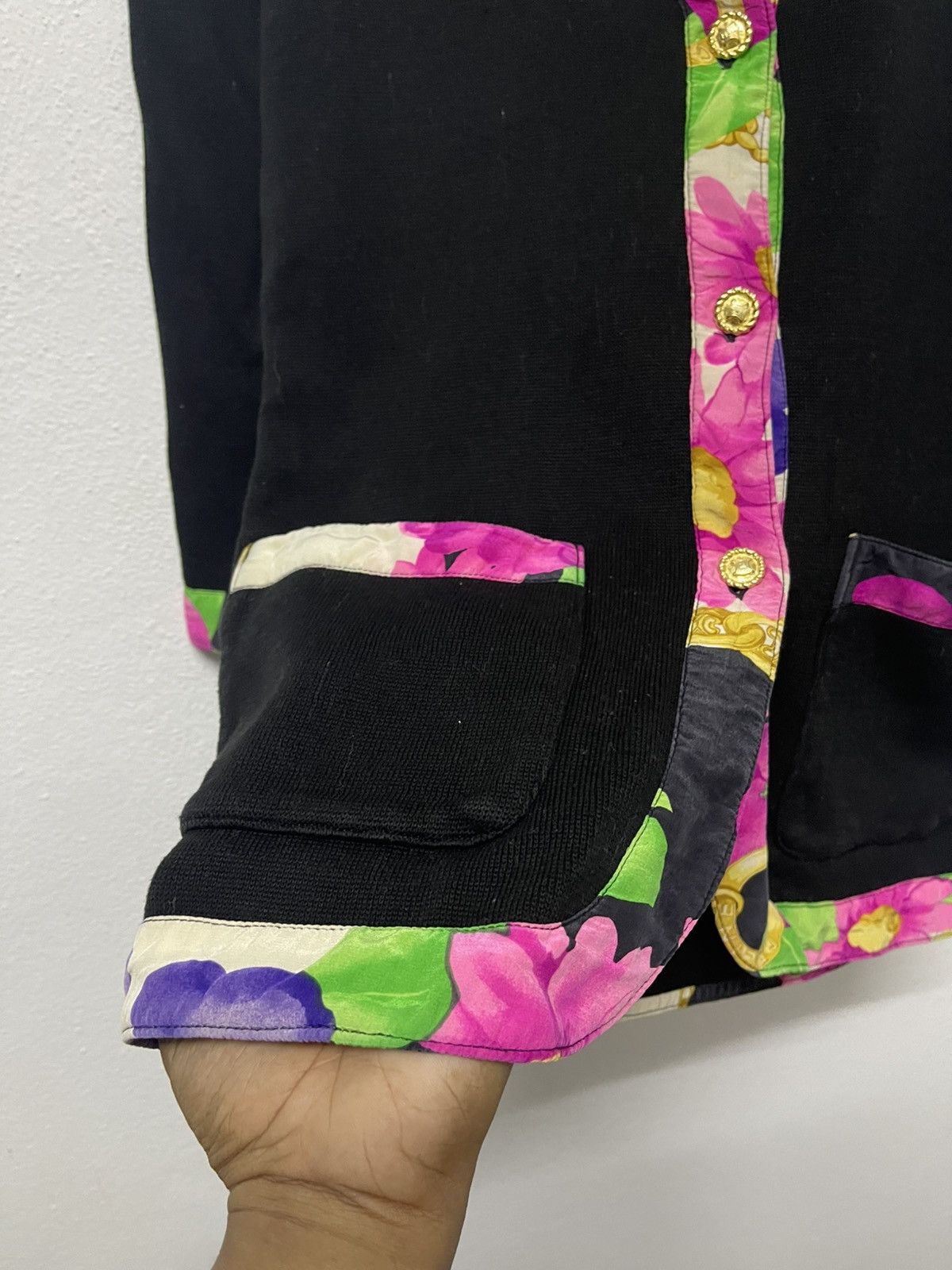 Celine 80s CELINE PARIS SILK/COTTON CARDIGAN FLORAL DESIGN RARE Size XS / US 0-2 / IT 36-38 - 5 Thumbnail