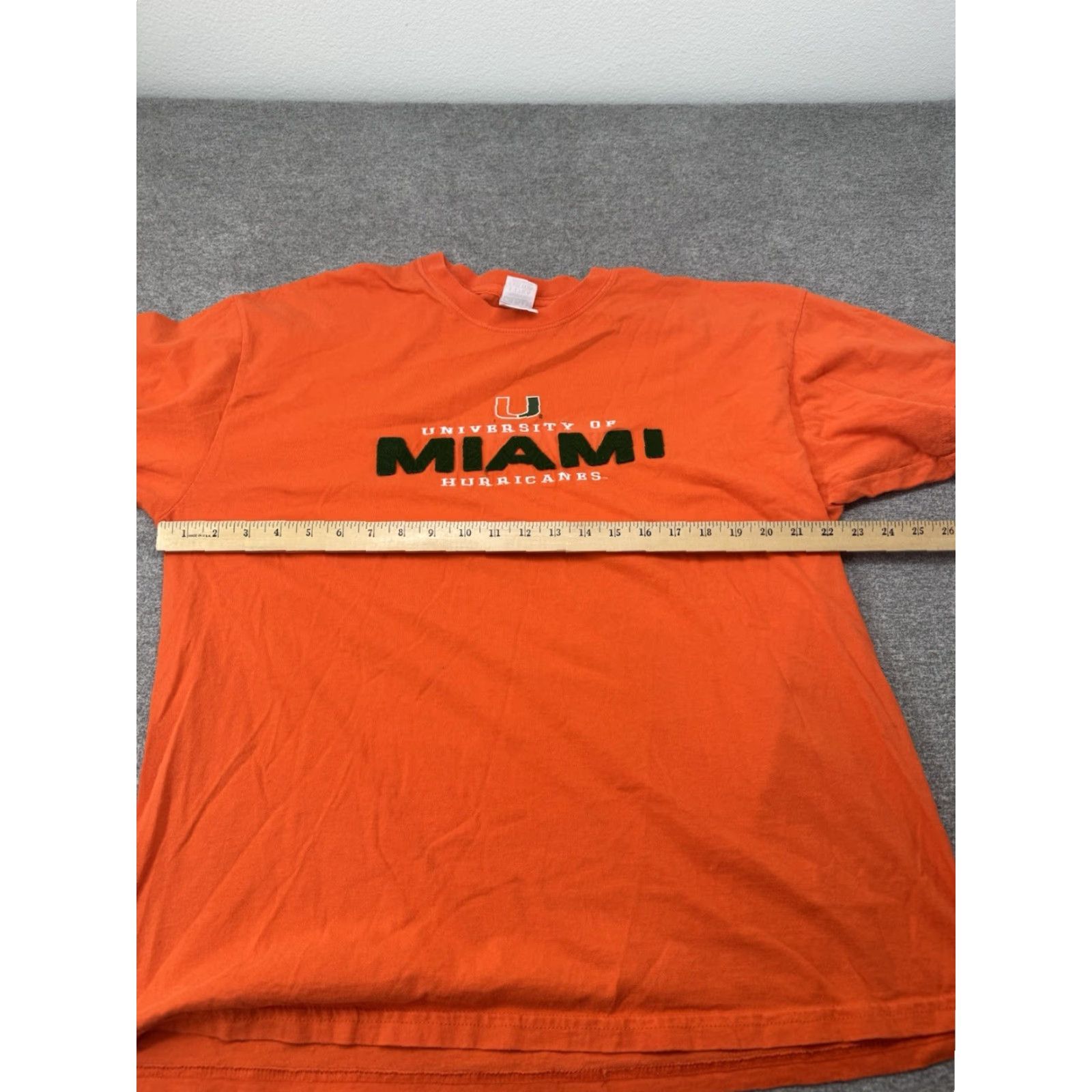 Gildan VINTAGE Gildan Shirt University Miami Hurricanes Crewneck Orange XL Adult Mens Long Sleeve Short Sleeve? Size US XL / EU 56 / 4 - 6 Thumbnail