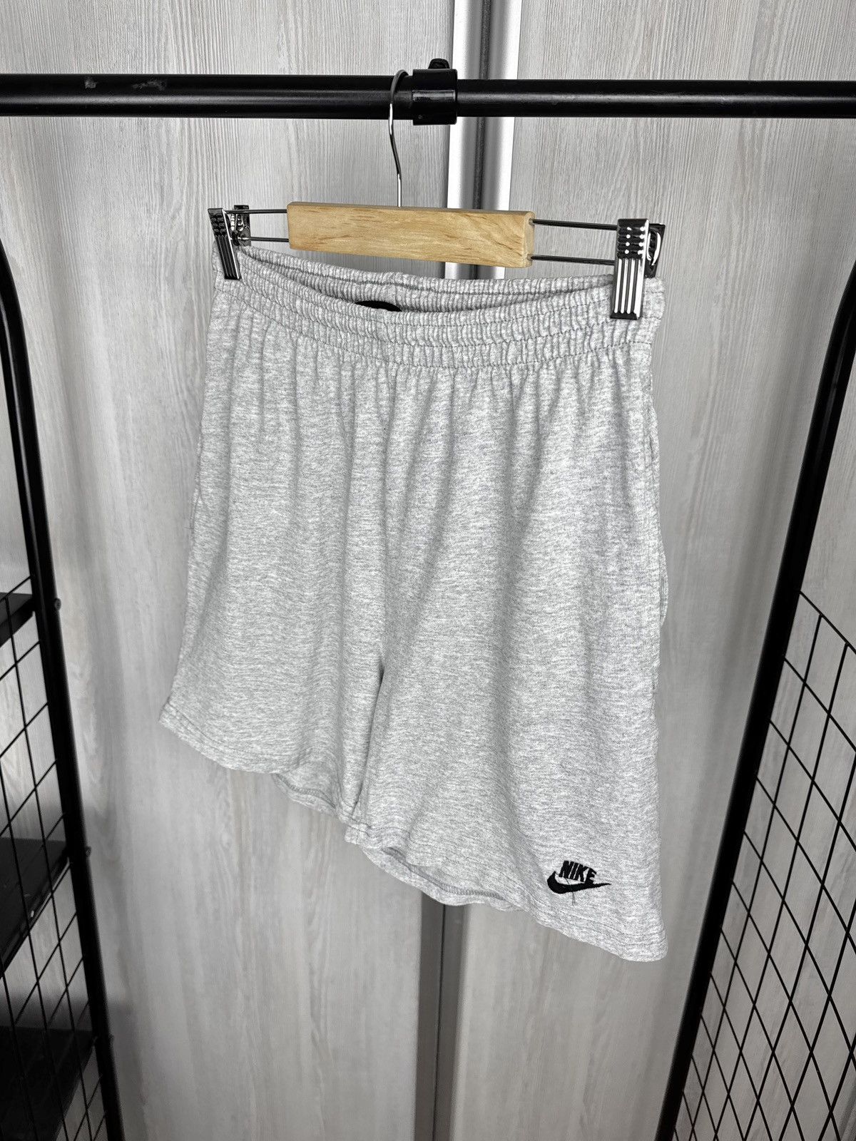 Nike Nike vintage 90s Grey sweat jogger shorts made in USA Size US 30 / EU 46 - 6 Thumbnail