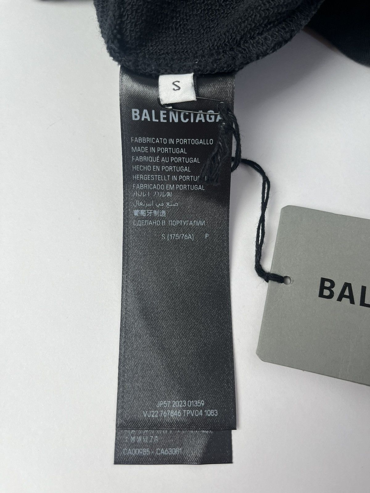 Balenciaga Balenciaga large baggy distressed washed black sweatpants Size US 30 / EU 46 - 4 Thumbnail