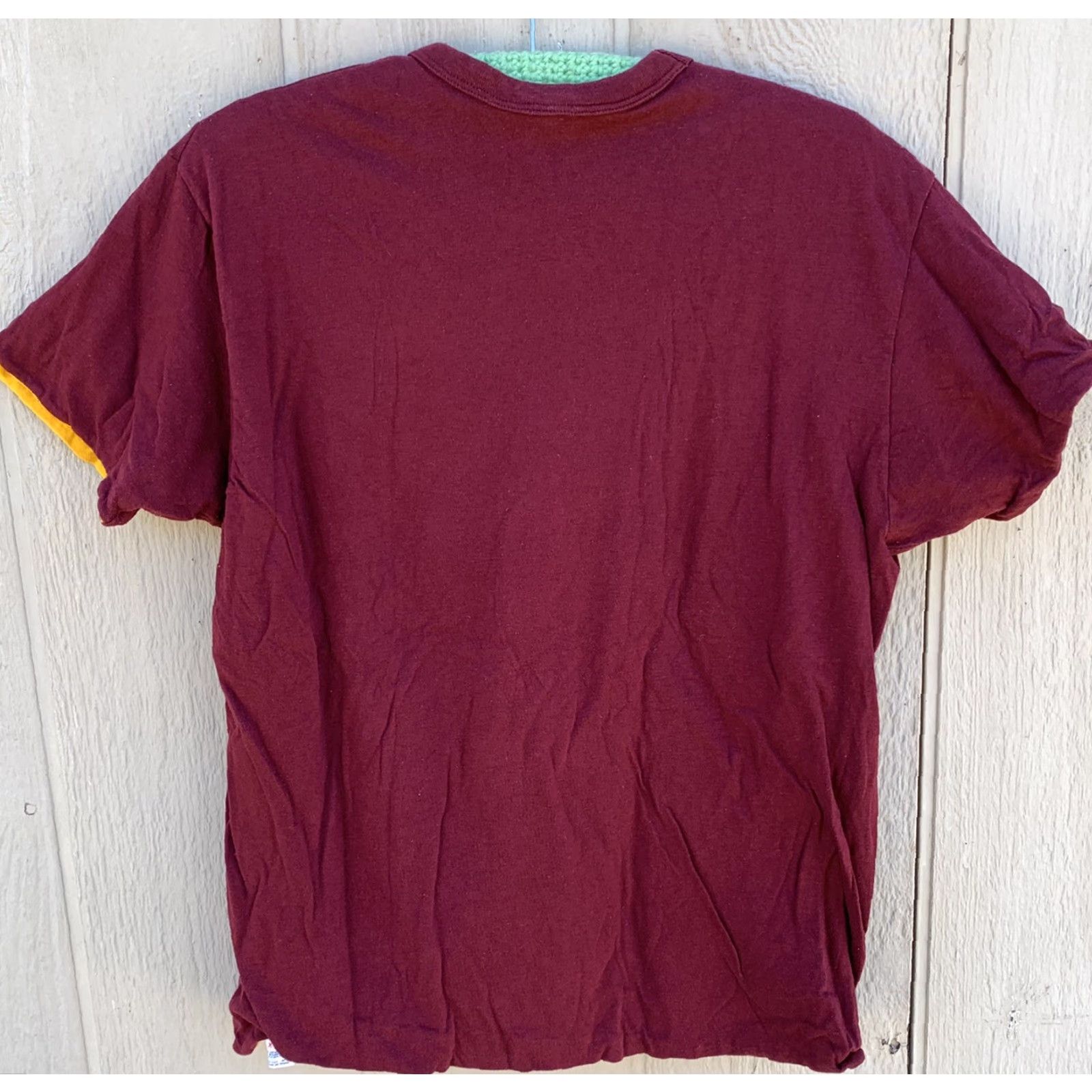 Champion VINTAGE Champion Basketball Hall of Fame Springfield Mass t-shirt XL Men Red 1980s Graphic Tee Made In USA Short Sleeve Shoes? Size US XL / EU 56 / 4 - 4 Thumbnail