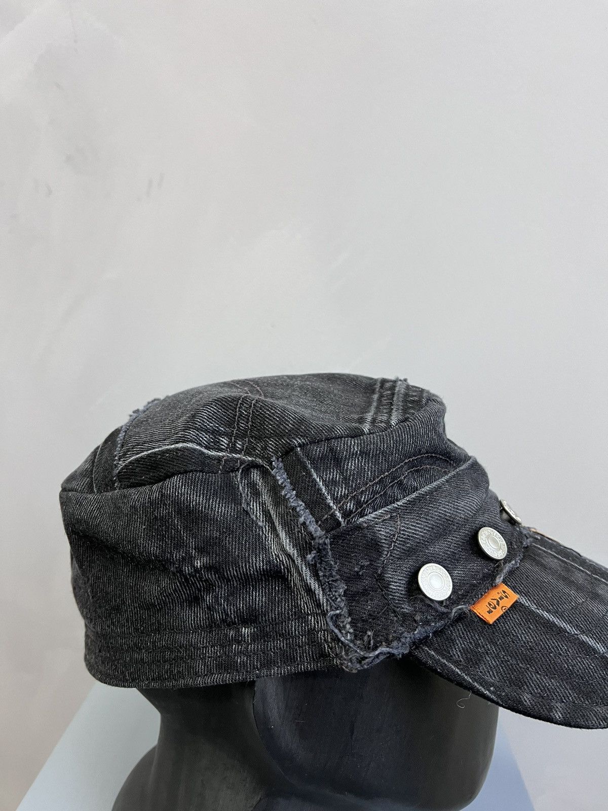 Levi's VINTAGE REWORKED PATCHWORK JUNYA WATANABE STYLE CAP HAT Size ONE SIZE - 5 Thumbnail