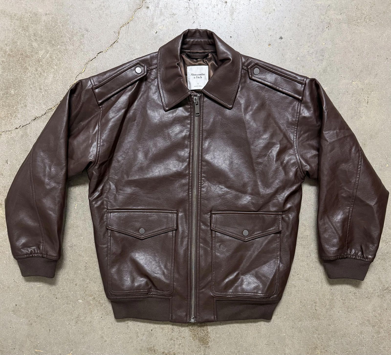 Abercrombie & Fitch ABERCROMBIE & FITCH VEGAN LEATHER JACKET NEW WITH TAGS Size US S / EU 44-46 / 1 - 1 Thumbnail