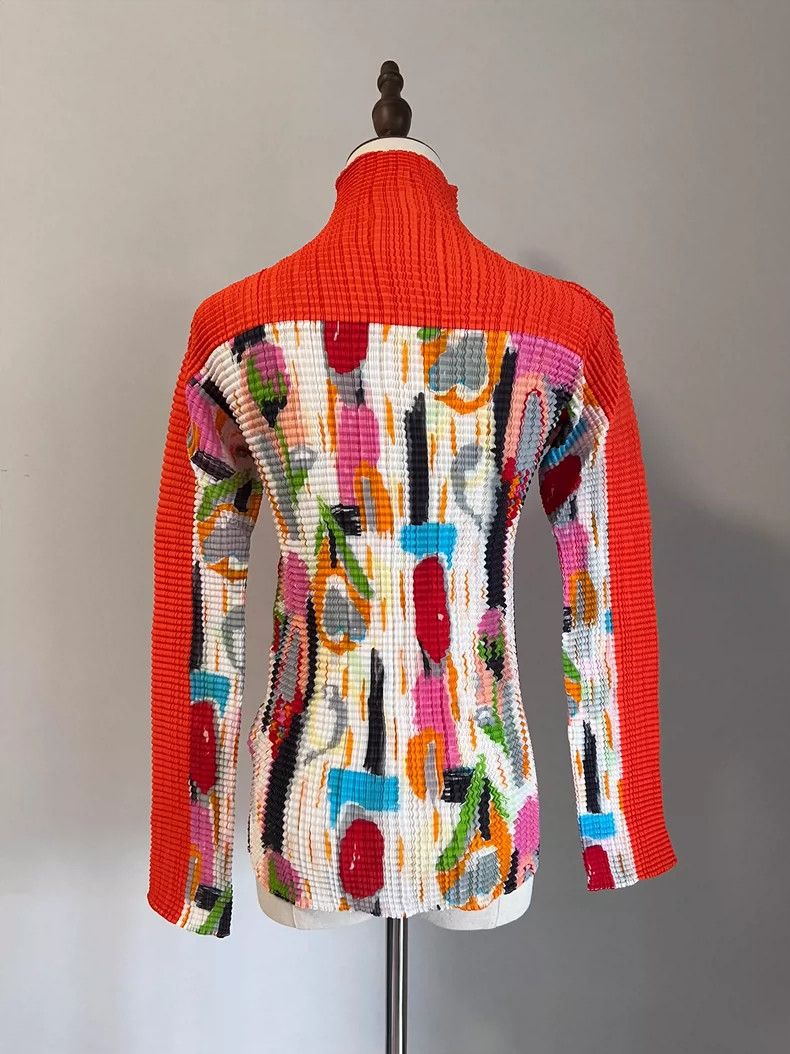 Issey Miyake Issey Miyake A long-sleeved red main line top Size XS / US 0-2 / IT 36-38 - 3 Thumbnail