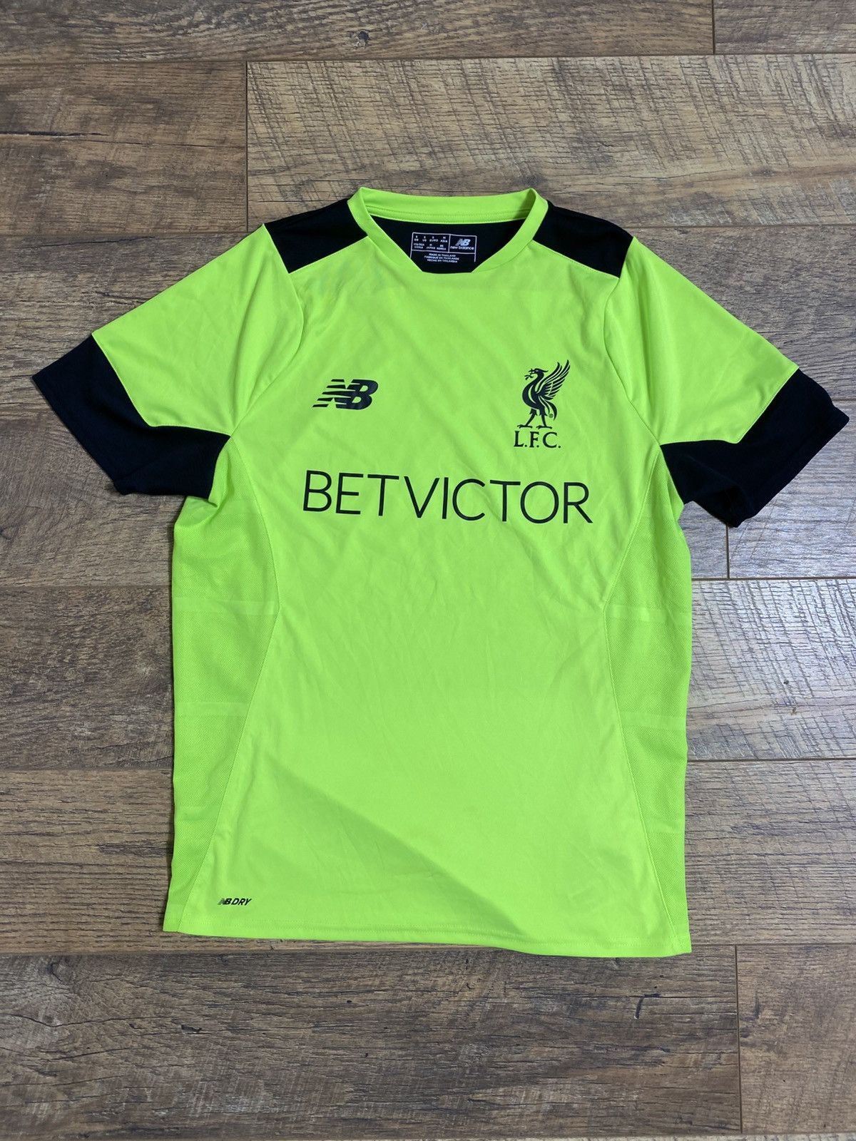 New Balance LFC New Balance Neon Avant Garde Training Soccer Shirt S Size US S / EU 44-46 / 1 - 1 Thumbnail