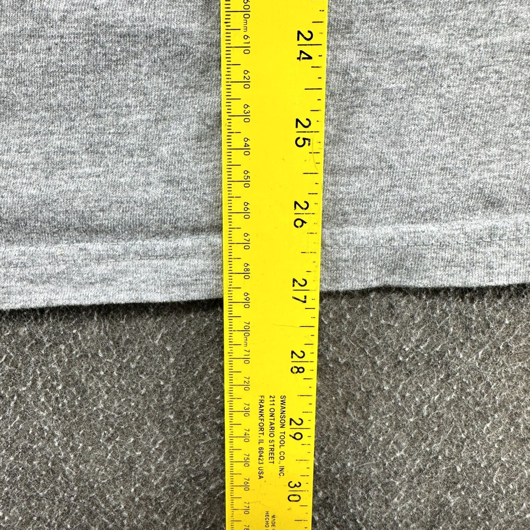 Vintage VINTAGE Alstyle Apparel & Activewear 24 Hour Fitness Shirt Mens L Gray Long Sleeve T-Shirt 90s Claims Carhartt Logo Size US L / EU 52-54 / 3 - 7 Thumbnail