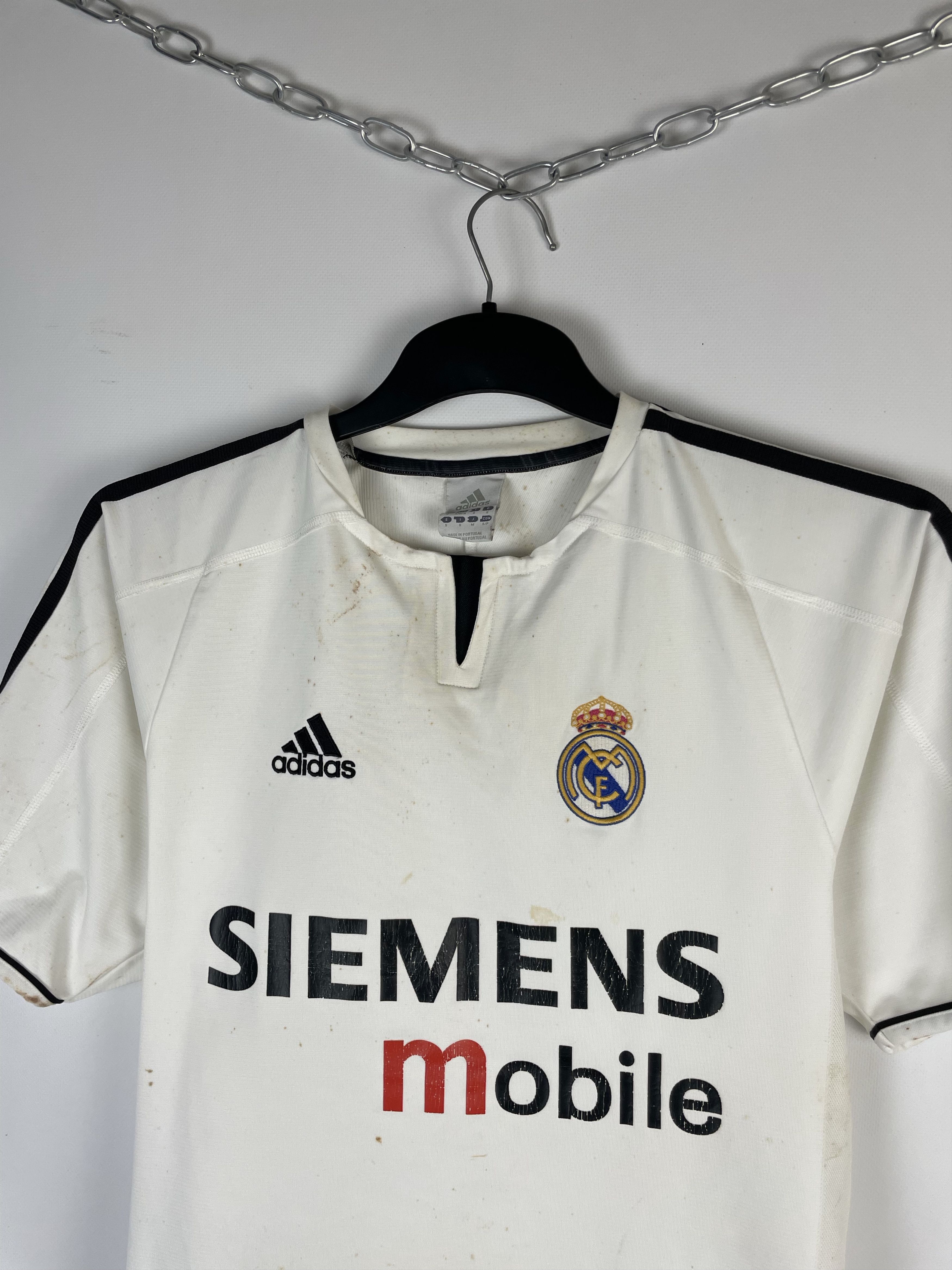Adidas × Vintage Adidas Real Madrid 2003-2004 home jersey Size US S / EU 44-46 / 1 - 3 Thumbnail