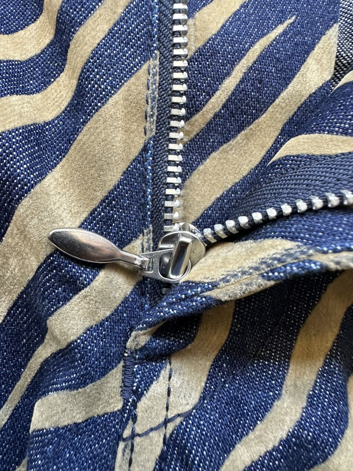 Katharine Hamnett London 90's Katharine Hamnett London zebra striped jeans Size US 30 / EU 46 - 15 Thumbnail