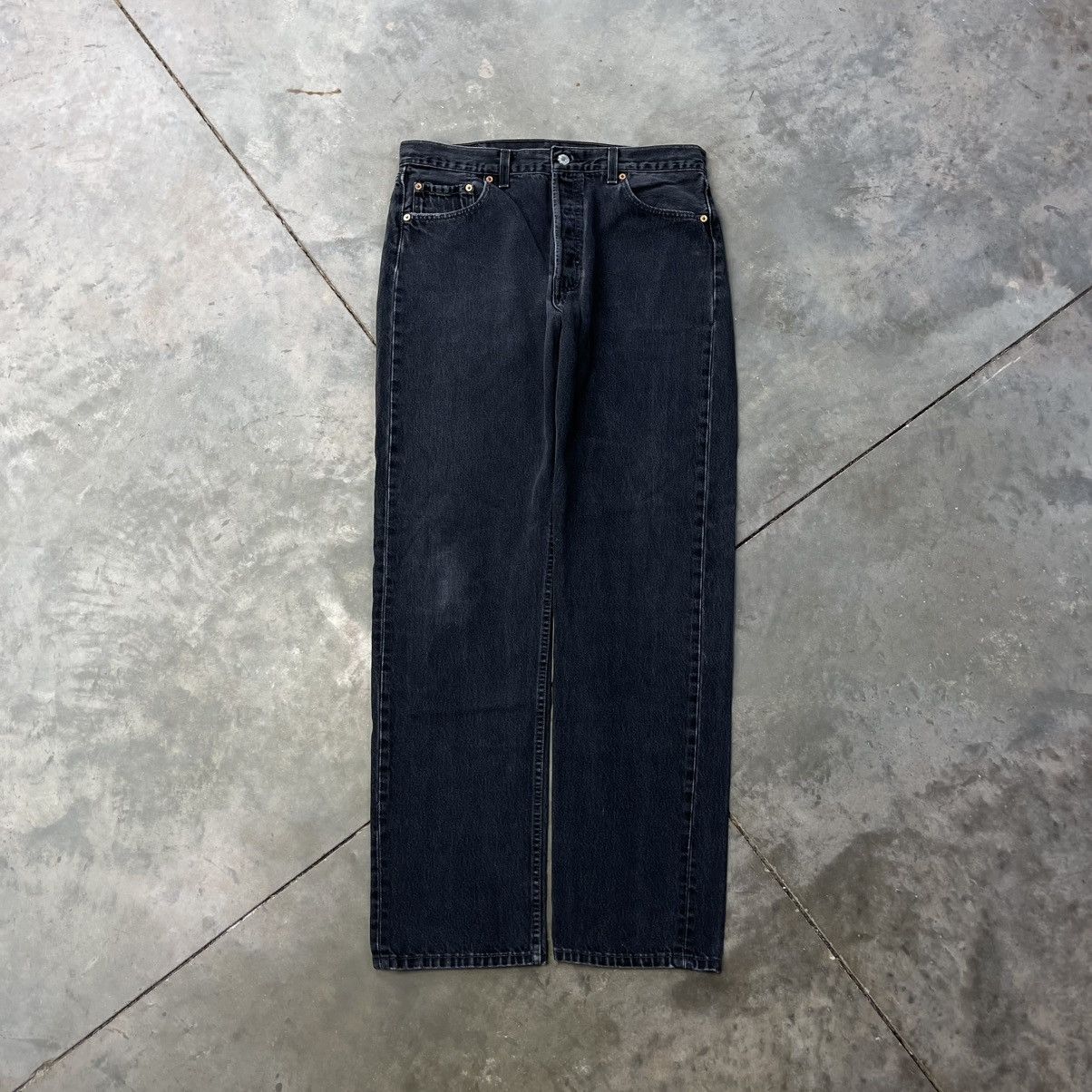 Levi's Vintage Levi’s 501 Jeans Black Denim 34x33 Size US 34 / EU 50 - 4 Thumbnail