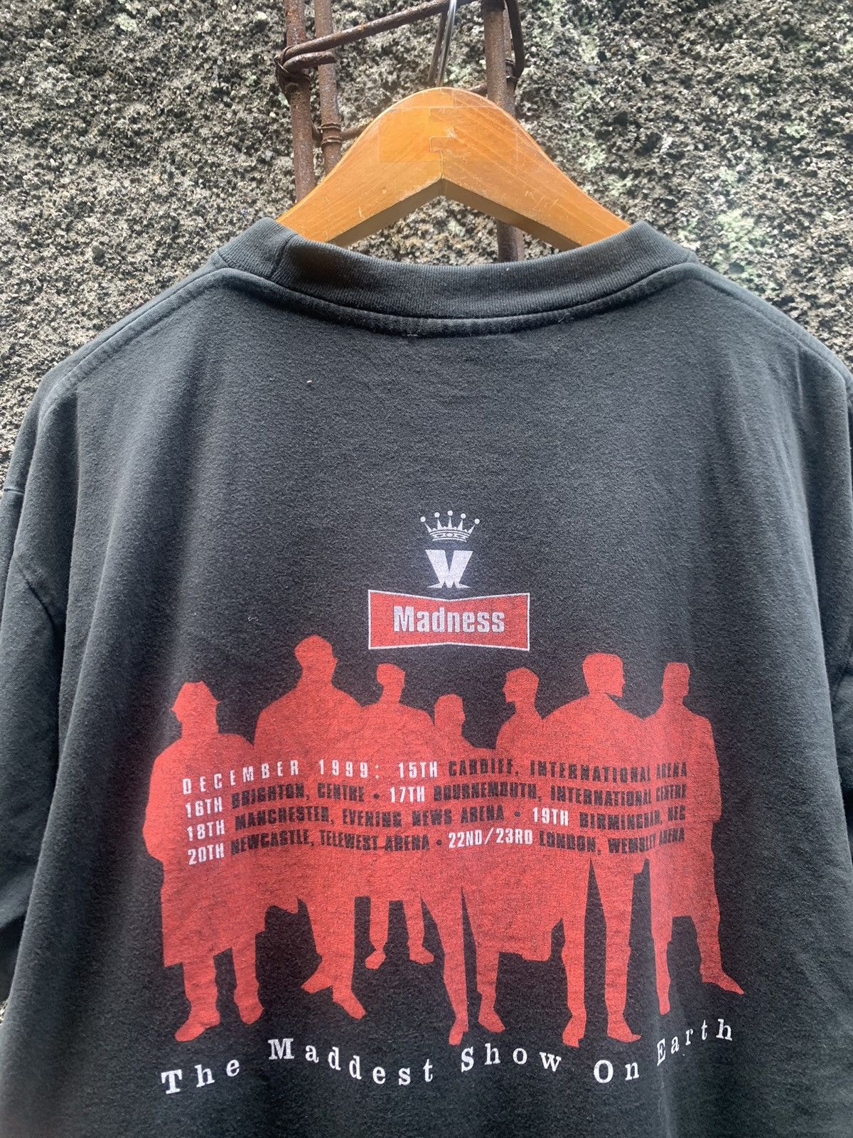 Band Tees Vintage Madness Show on earth Tour 1999 Shirt Size US L / EU 52-54 / 3 - 8 Thumbnail