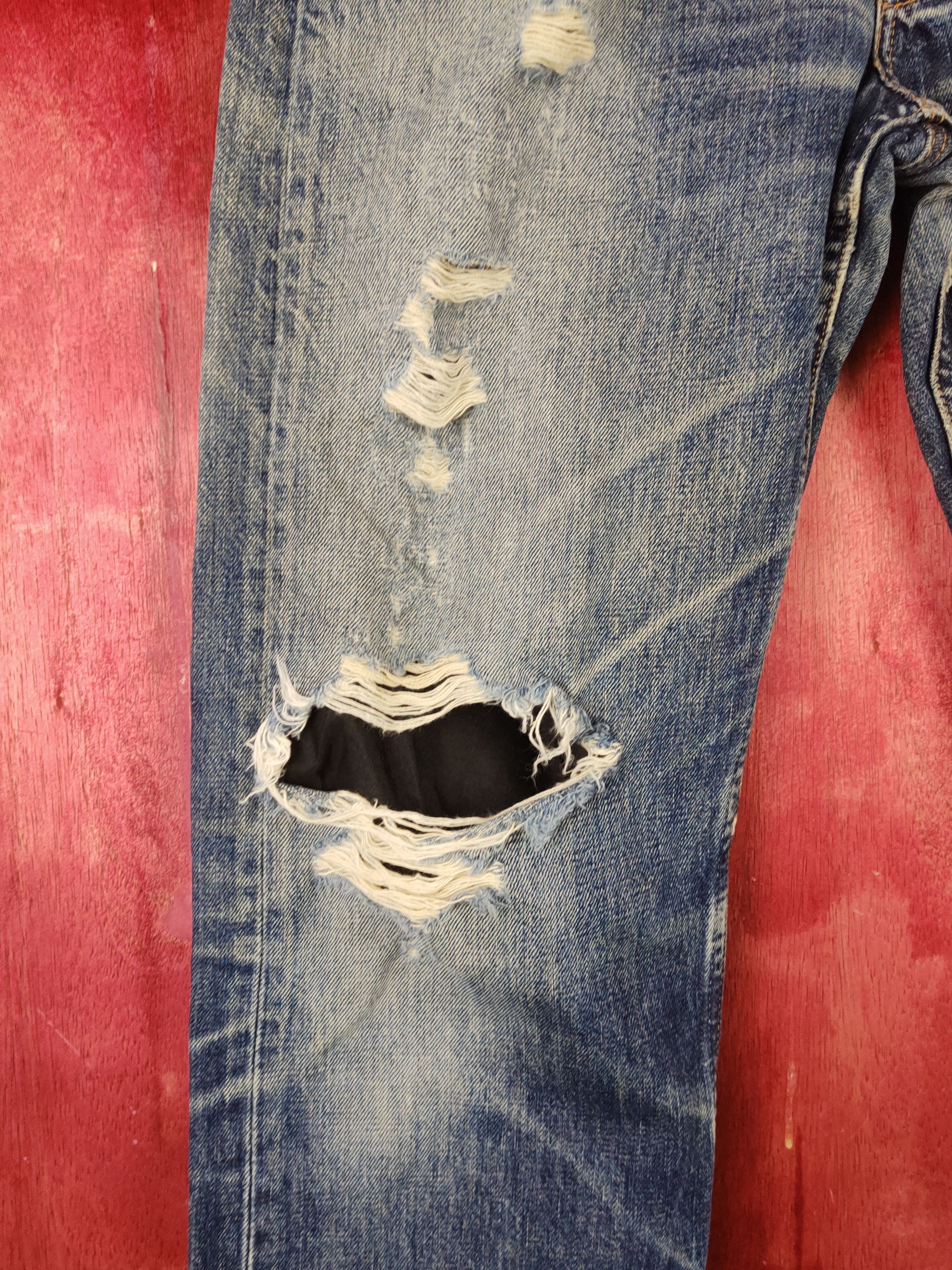 Levi's 501 Levi's vtg ripped Distressed Denim jeans Pants #S1371 Size US 32 / EU 48 - 4 Thumbnail