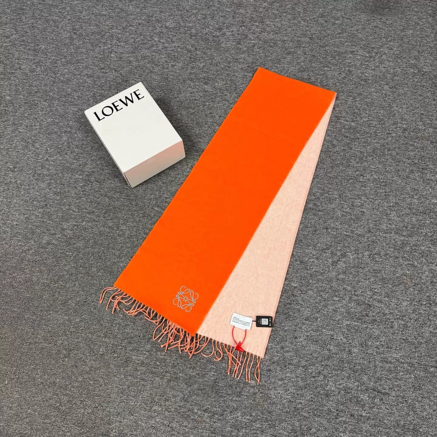 Loewe Loewe Orange-Pink Tassel Wool-Cashmere Scarf 99 New Size ONE SIZE - 1 Thumbnail