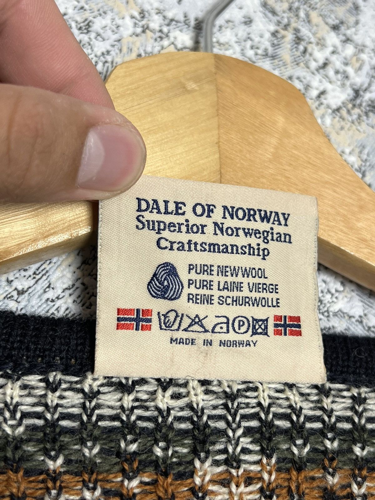 Dale Of Norway Women’s Wool Cardigan Jumper Sweater NORDIC White Brown Vintage Button cheapest Size M