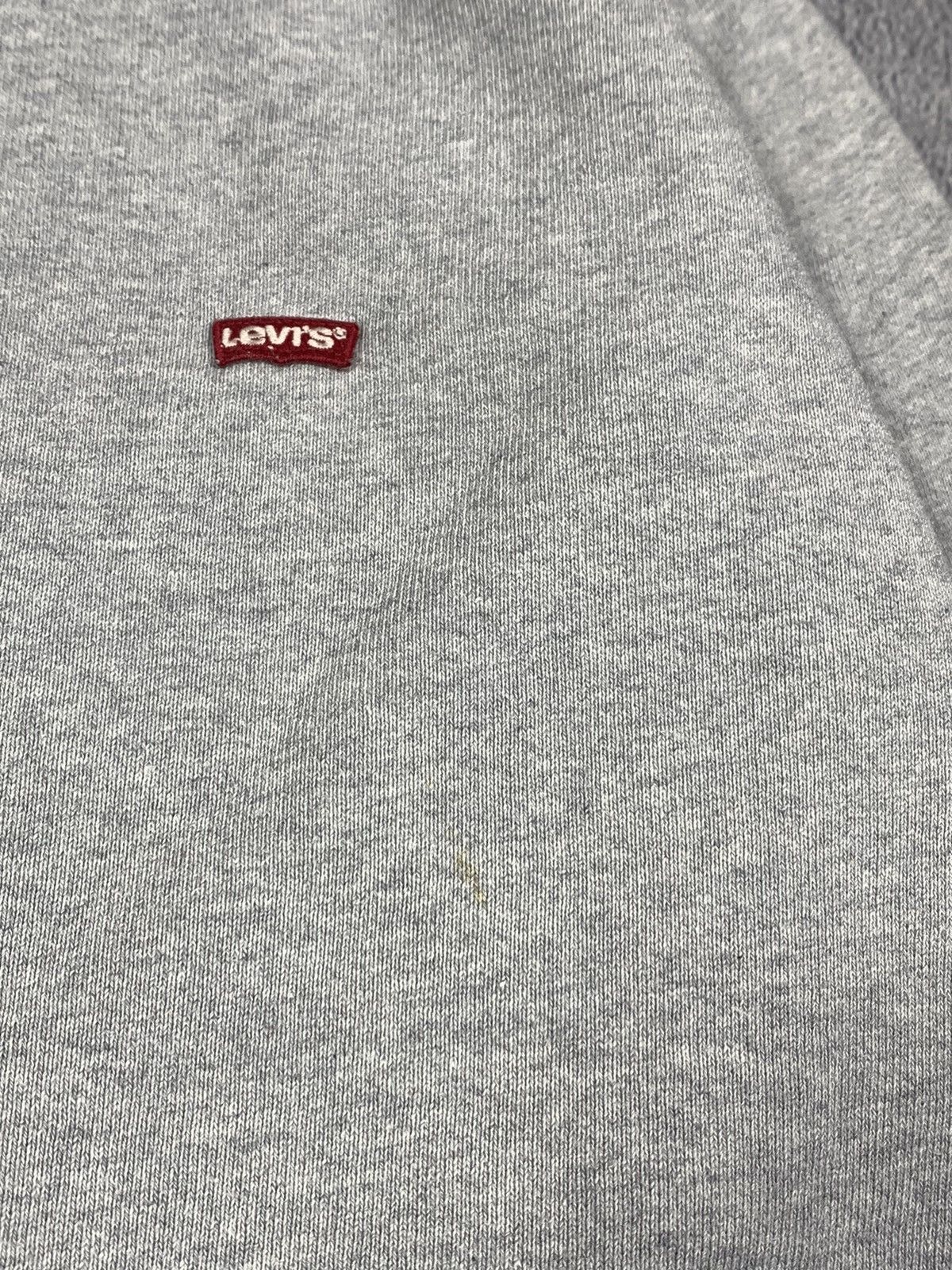 Levi's × Vintage Vintage Y2K Levi’s sweatshirt oldmoney style size L Size US L / EU 52-54 / 3 - 3 Thumbnail