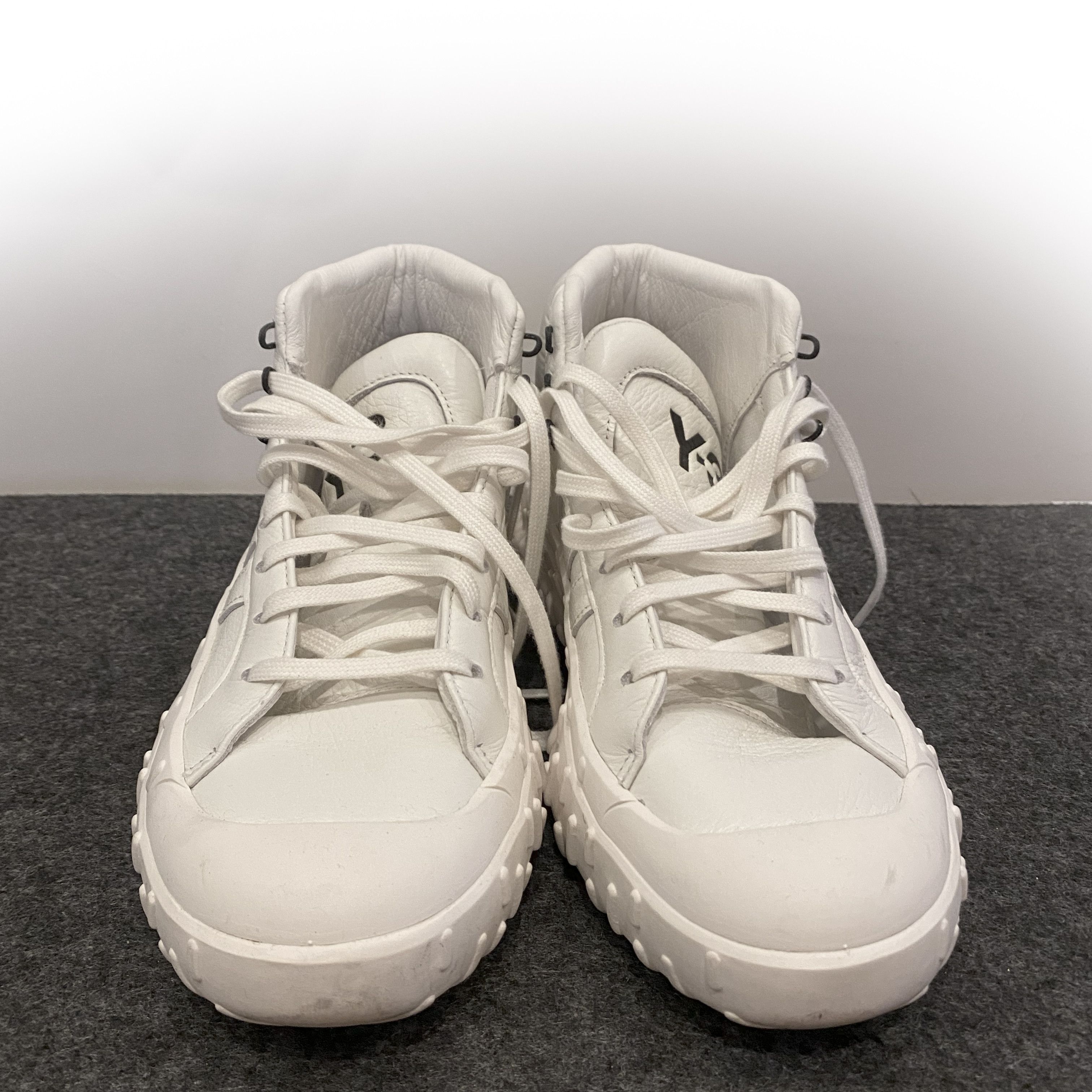 Y-3 Y-3 SNEAKER Size US 6.5 / EU 39-40 - 2 Thumbnail