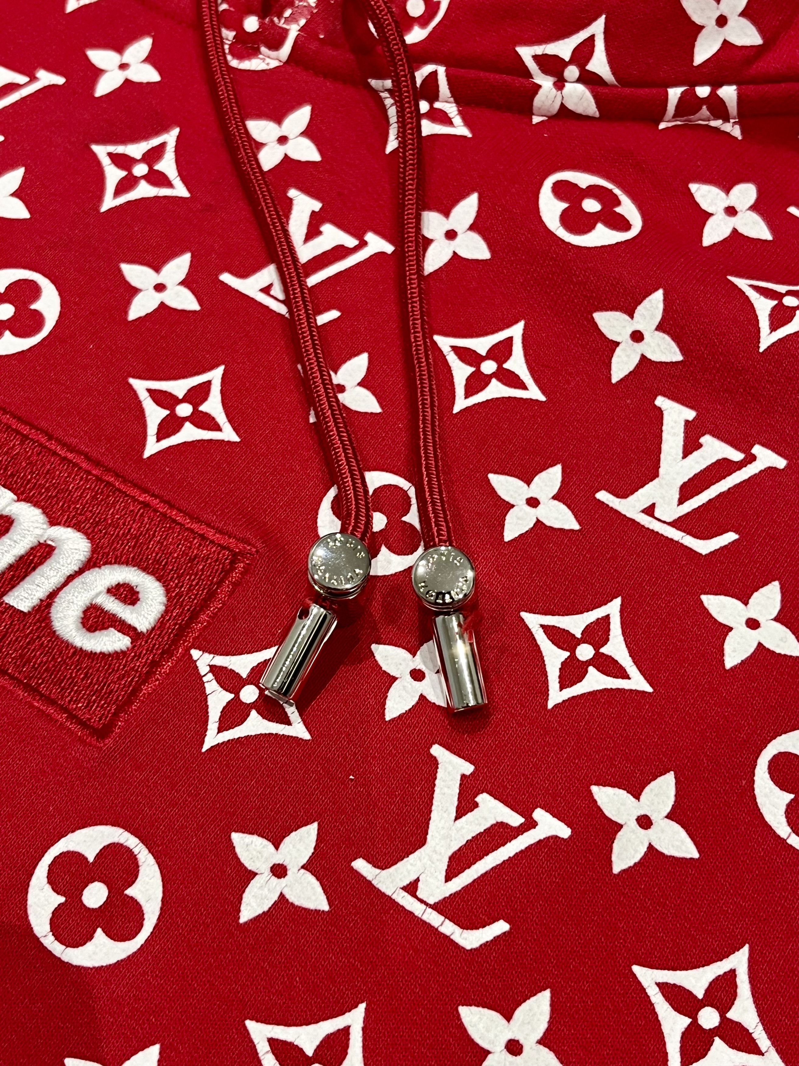 Louis Vuitton × Supreme Supreme x Louis Vuitton SS17 Red ‘All Over Monogram Hoody’ Size US XXL / EU 58 / 5 - 7 Thumbnail
