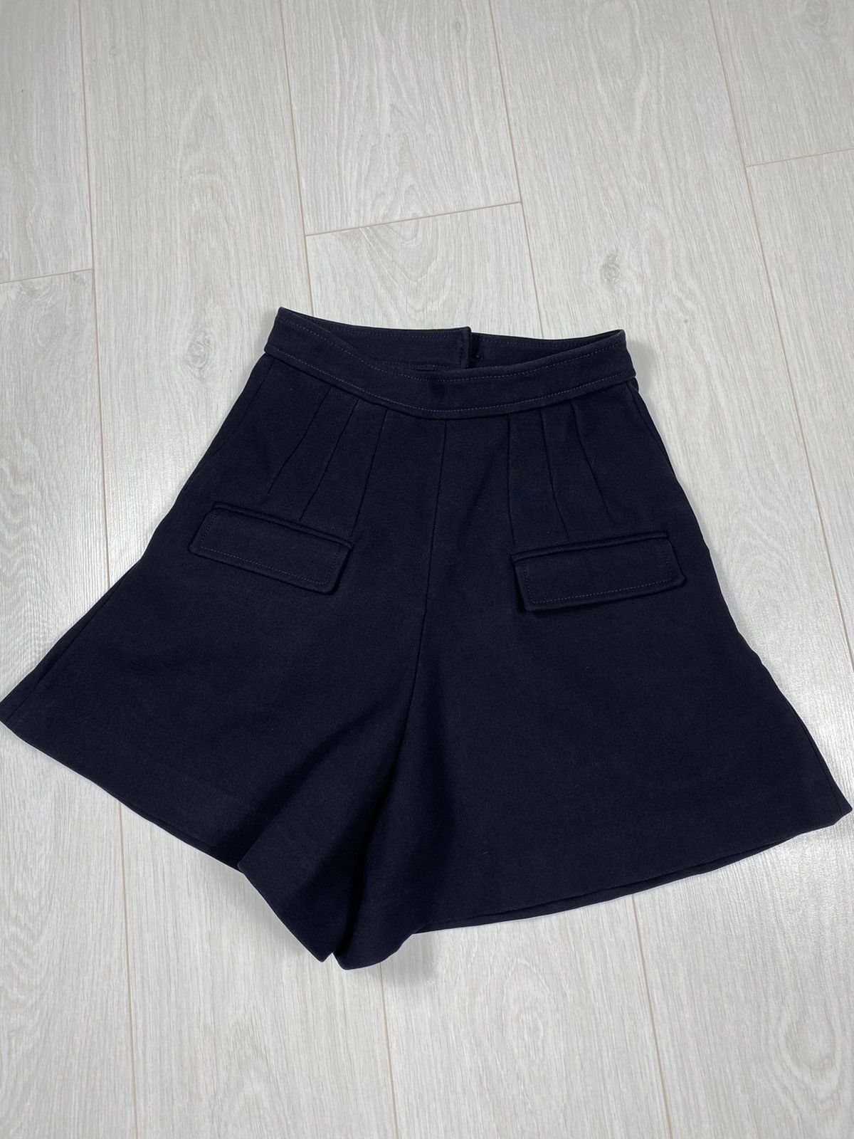 Isabel Marant Etoile Isabel Marant Etoile wool shorts Size 26" / US 2 / IT 38 - 18 Thumbnail