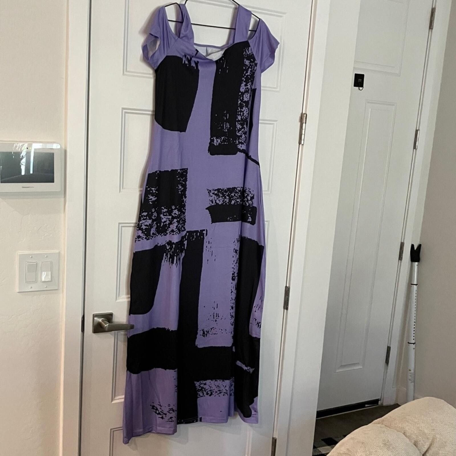 Other NIB Purple and Black Graphic Maxi Dress Size S / US 4 / IT 40 - 1 Thumbnail
