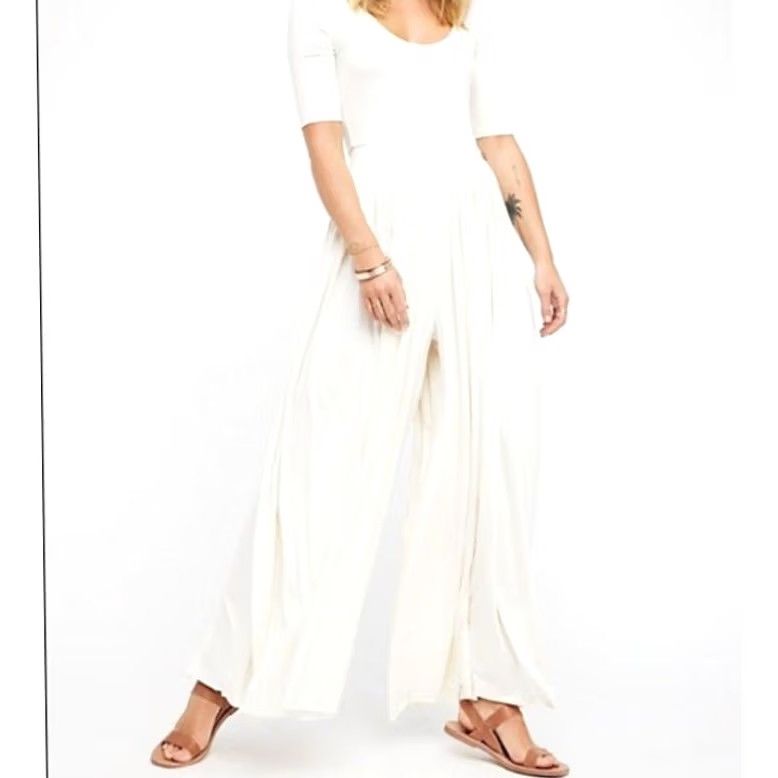Free People VINTAGE? No — Free People Beach Ivory Wide-Leg Jumpsuit Deep V-Neck Short Sleeve Large Shirt Women L Ivory Wide Leg Jumpsuit Nav? Size 36" / US 14 / IT 50 - 2 Thumbnail