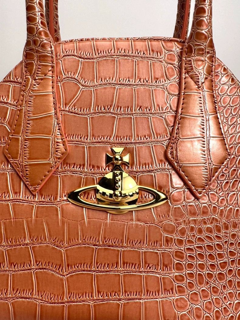 Vivienne Westwood Vivienne Westwood Champagne pink alligator pattern bowling Size ONE SIZE - 4 Thumbnail