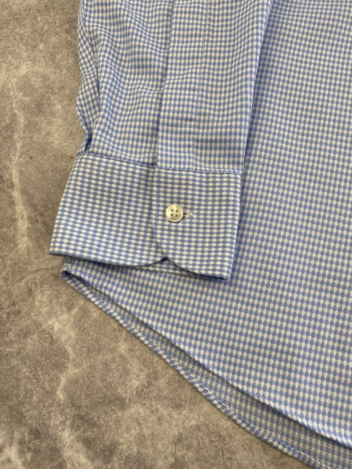 Charles Tyrwhitt Charles Tyrwhitt Houndstooth Button Shirt Size: 16 Size US M / EU 48-50 / 2 - 4 Thumbnail