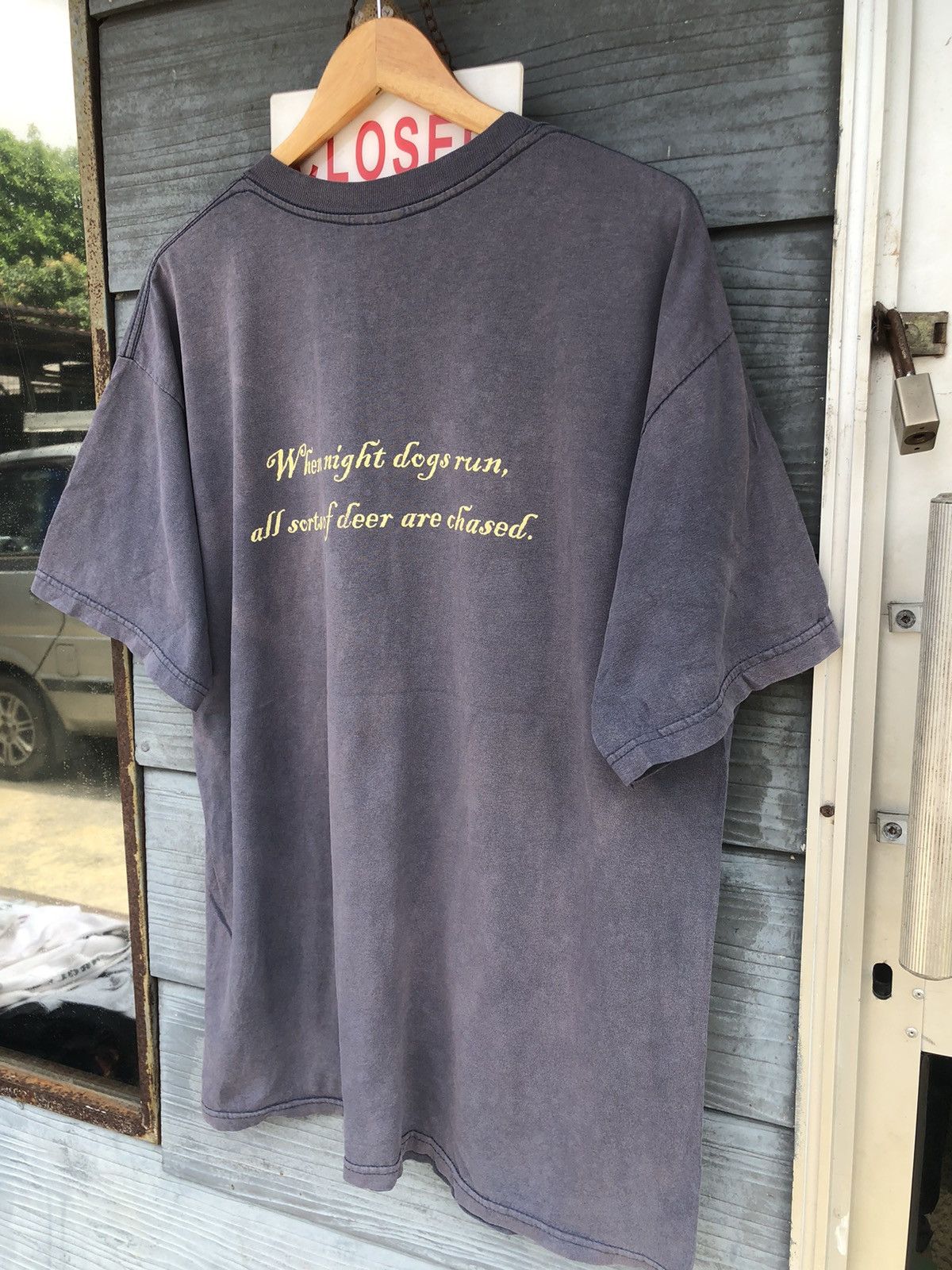 Vintage Vintage The Merry Wives Of Windsor Shakespeare Quotes Tee Size US XL / EU 56 / 4 - 9 Thumbnail