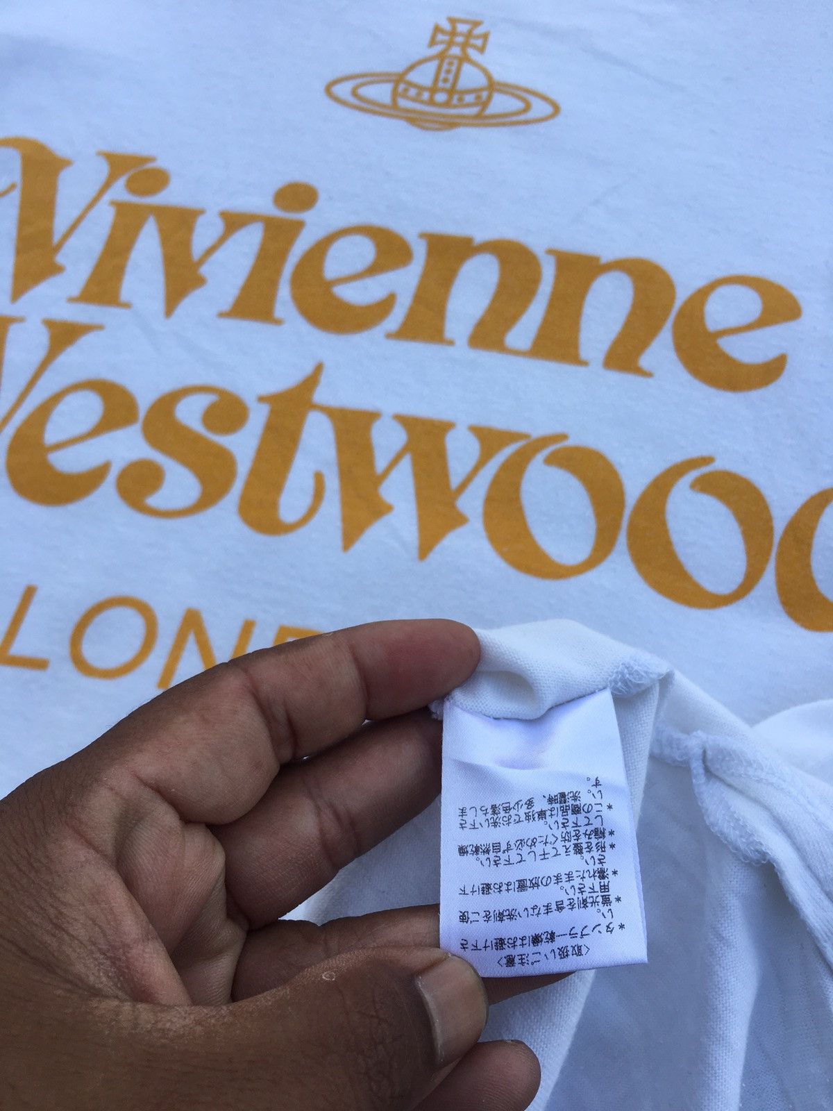 Vivienne Westwood Rare Vintage Vivienne Westwood Spellout Tshirt Size M / US 6-8 / IT 42-44 - 14 Thumbnail