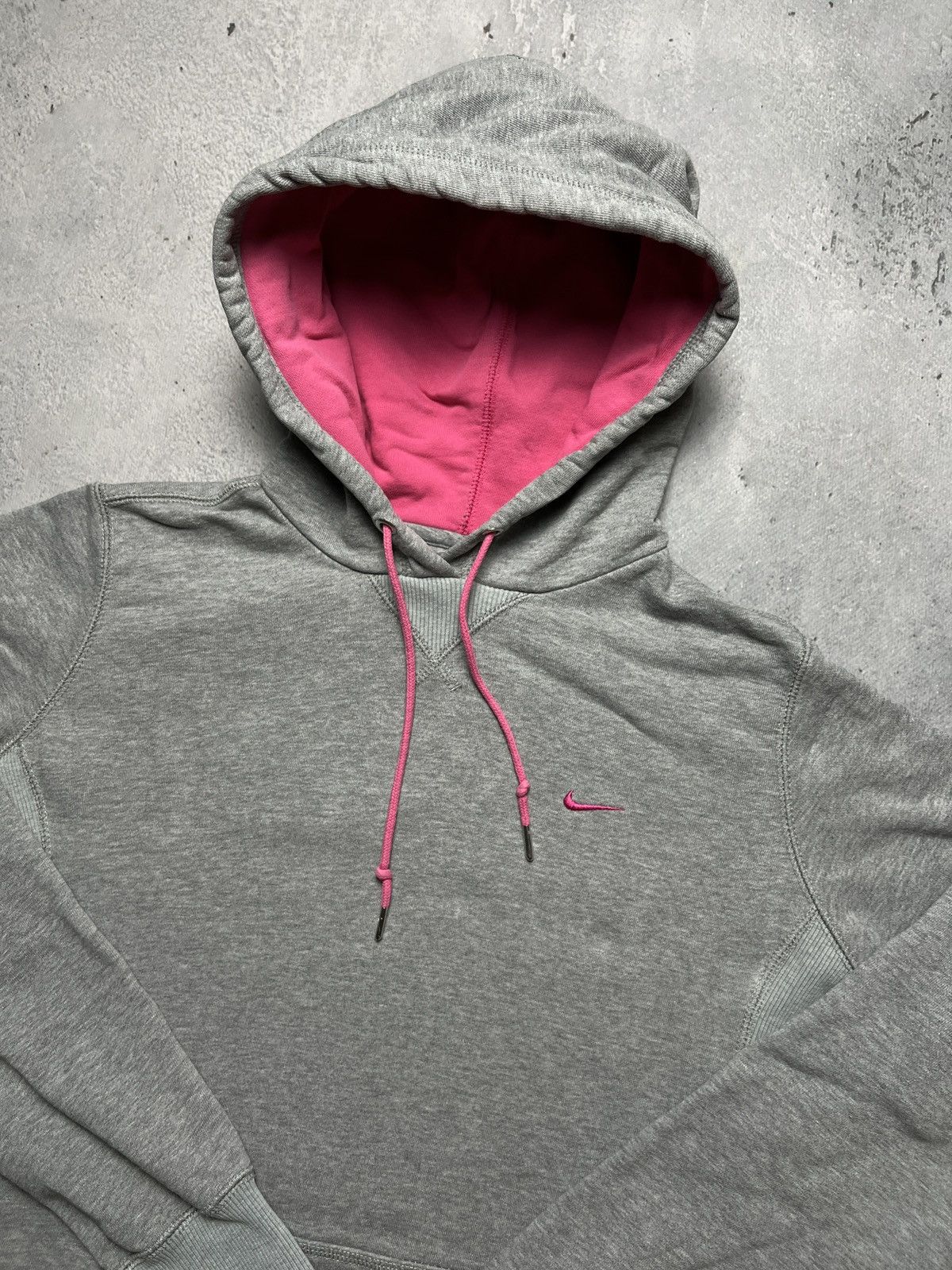 Nike Hoodie Nike Vintage center logo swoosh hype fit Travis Style Size L / US 10 / IT 46 - 1 Thumbnail