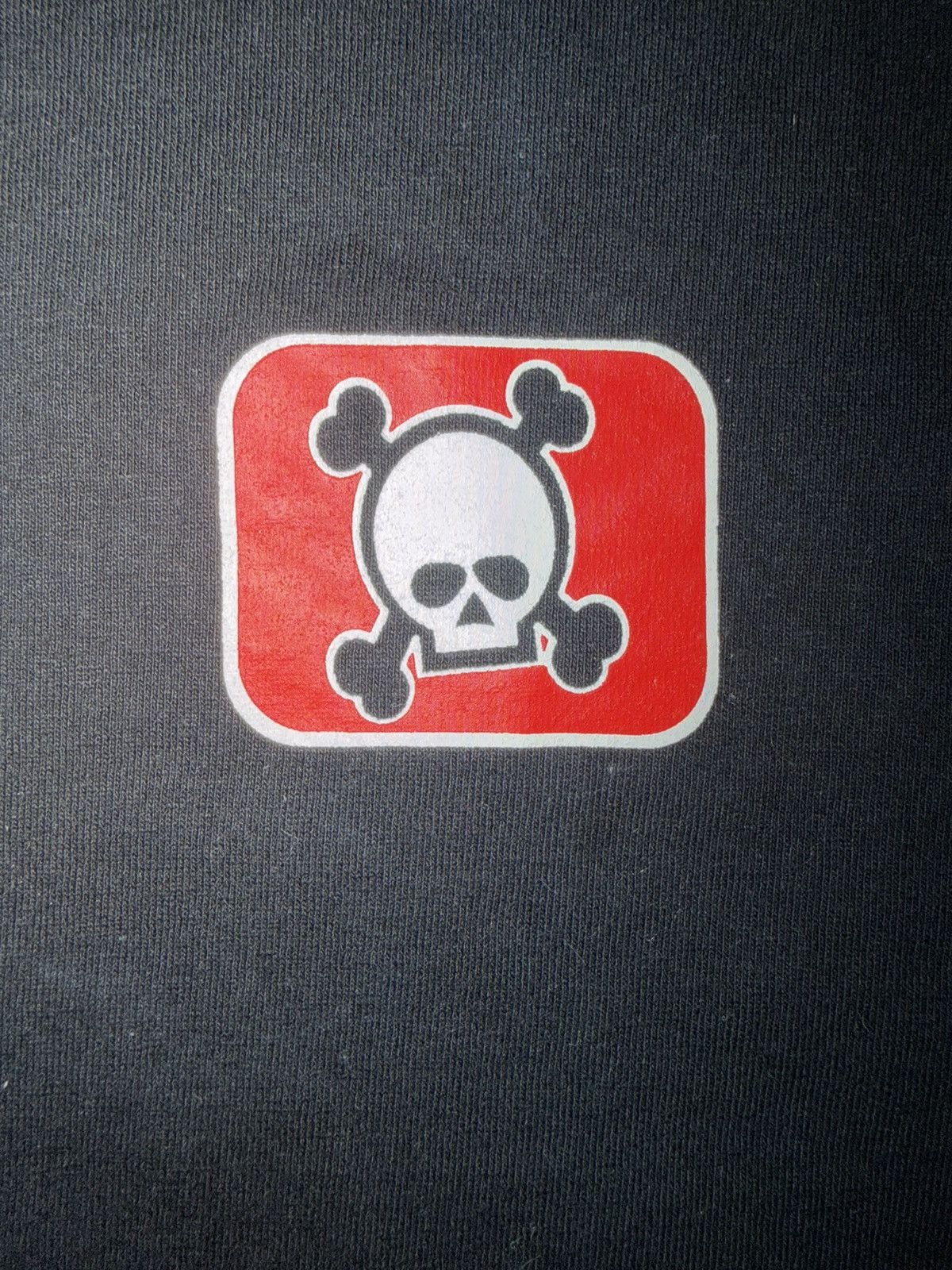 Gildan Vintage Y2K New Sensations Skull Grunge Tee RARE Size US XL / EU 56 / 4 - 2 Thumbnail